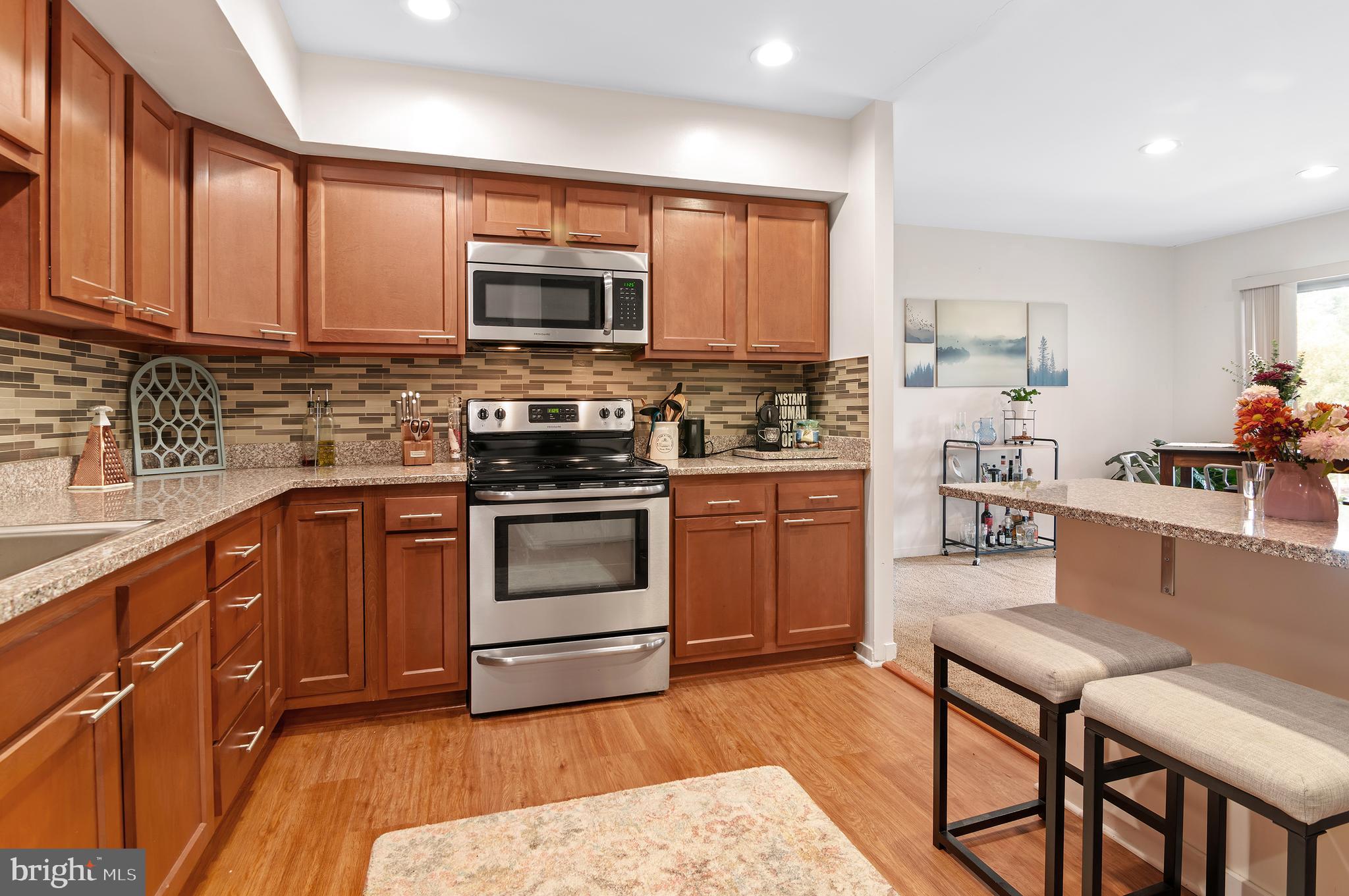 STEVENSON VILLAGE CONDO - Residential