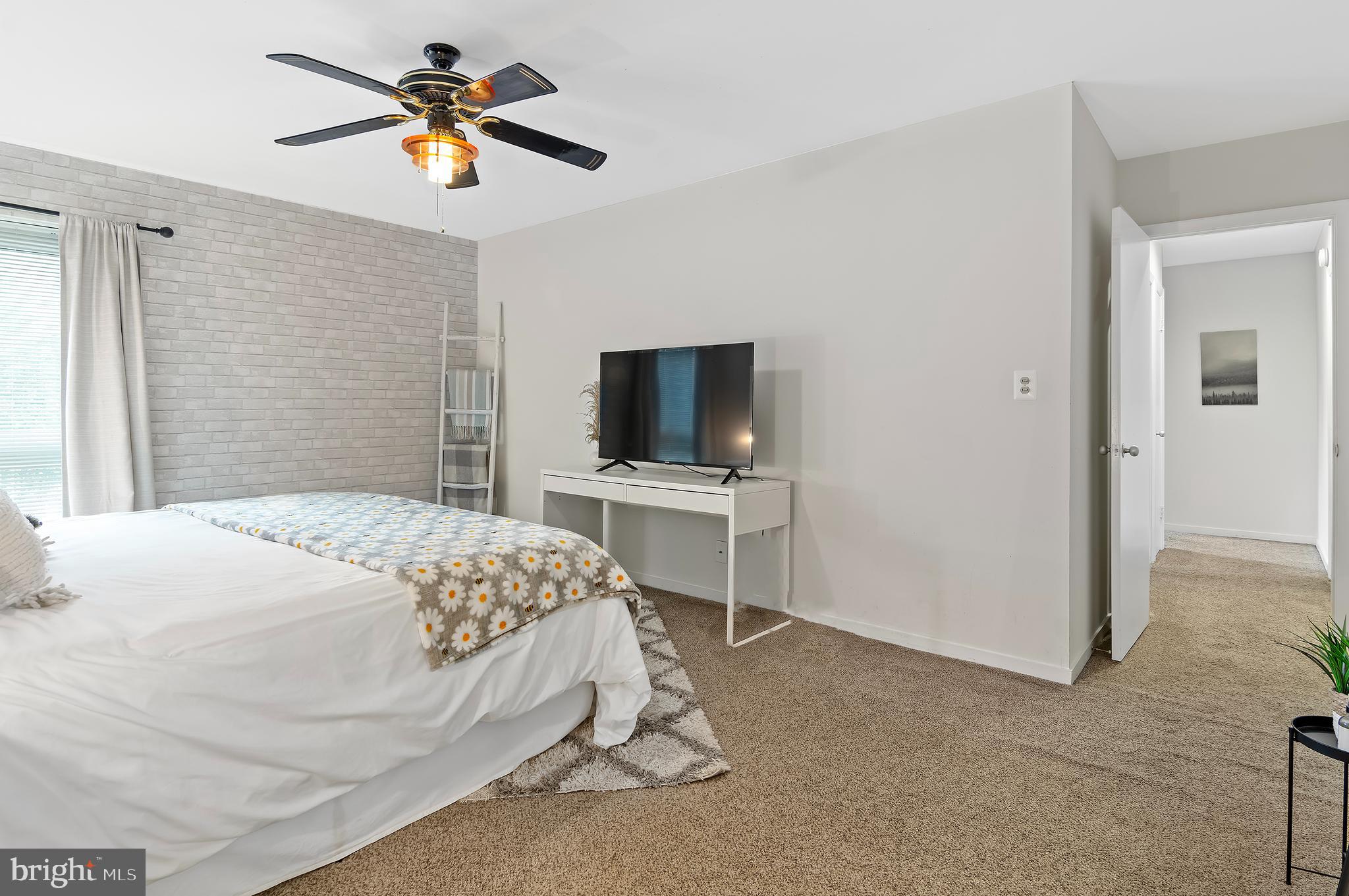 STEVENSON VILLAGE CONDO - Residential