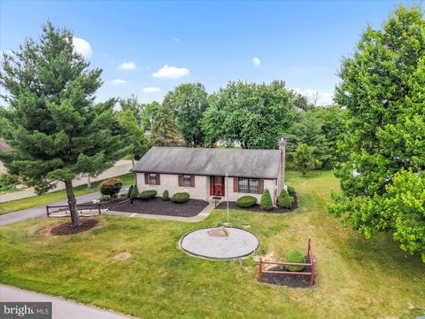 Homes For Sale - 1 Pamela Drive Dr<br/> MECHANICSBURG, PA 17050
