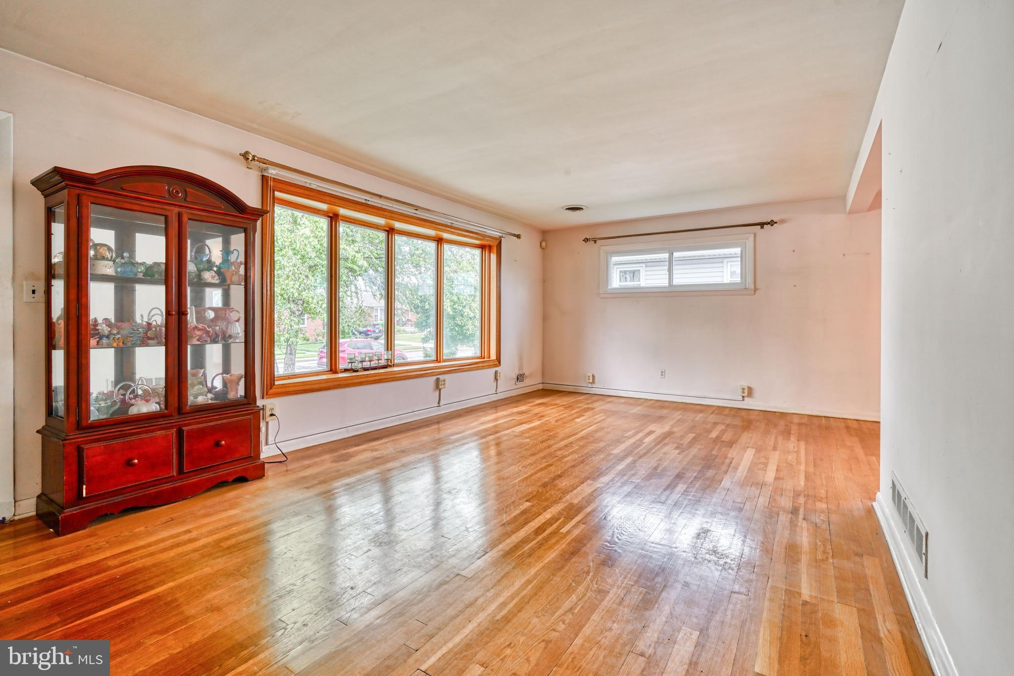 HARWOOD MANOR - Residential