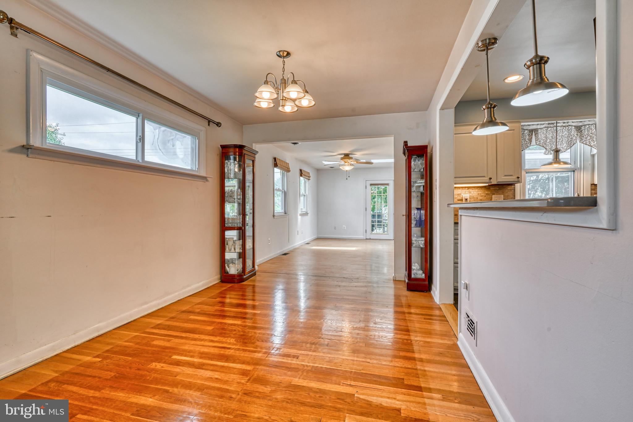 HARWOOD MANOR - Residential