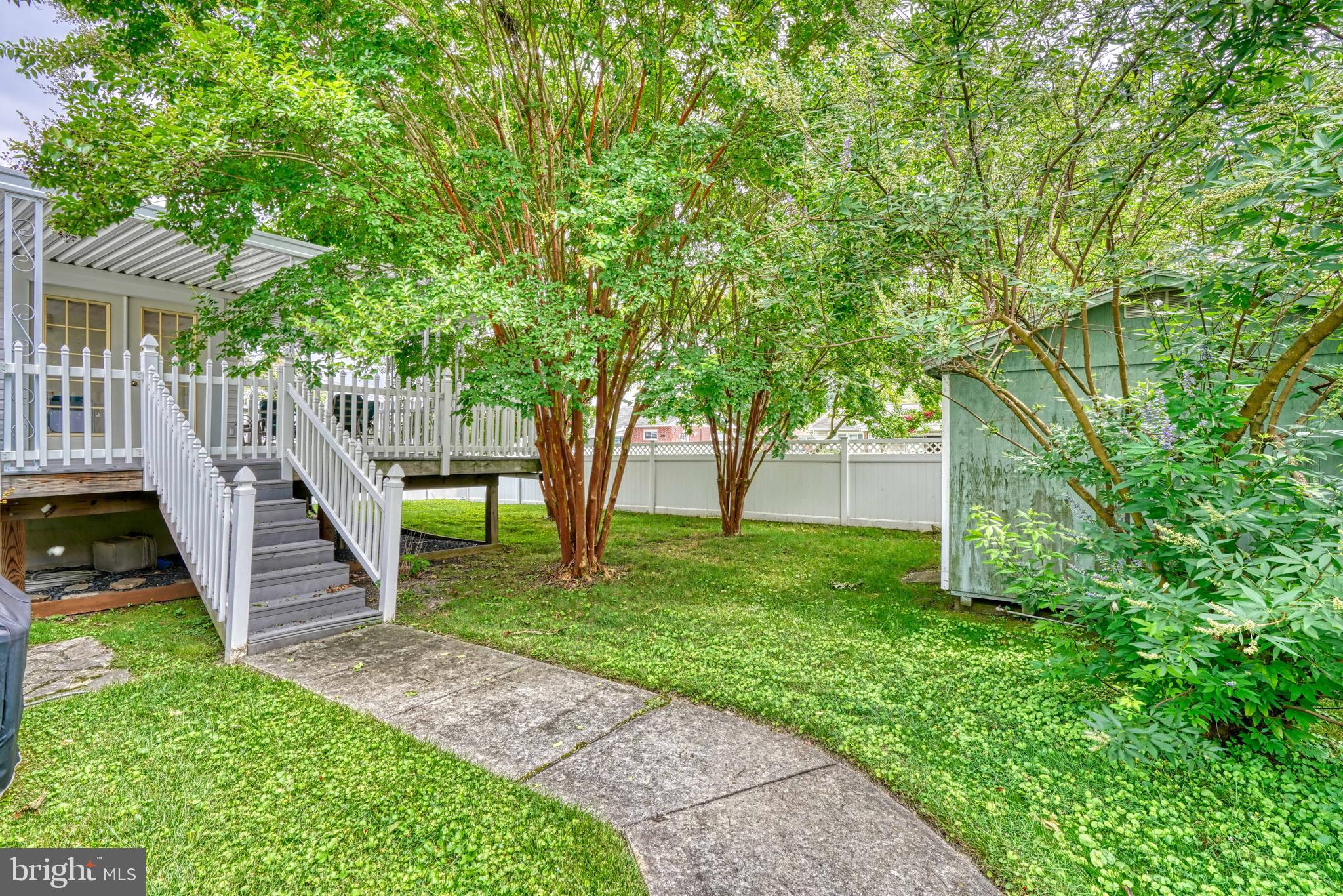 HARWOOD MANOR - Residential