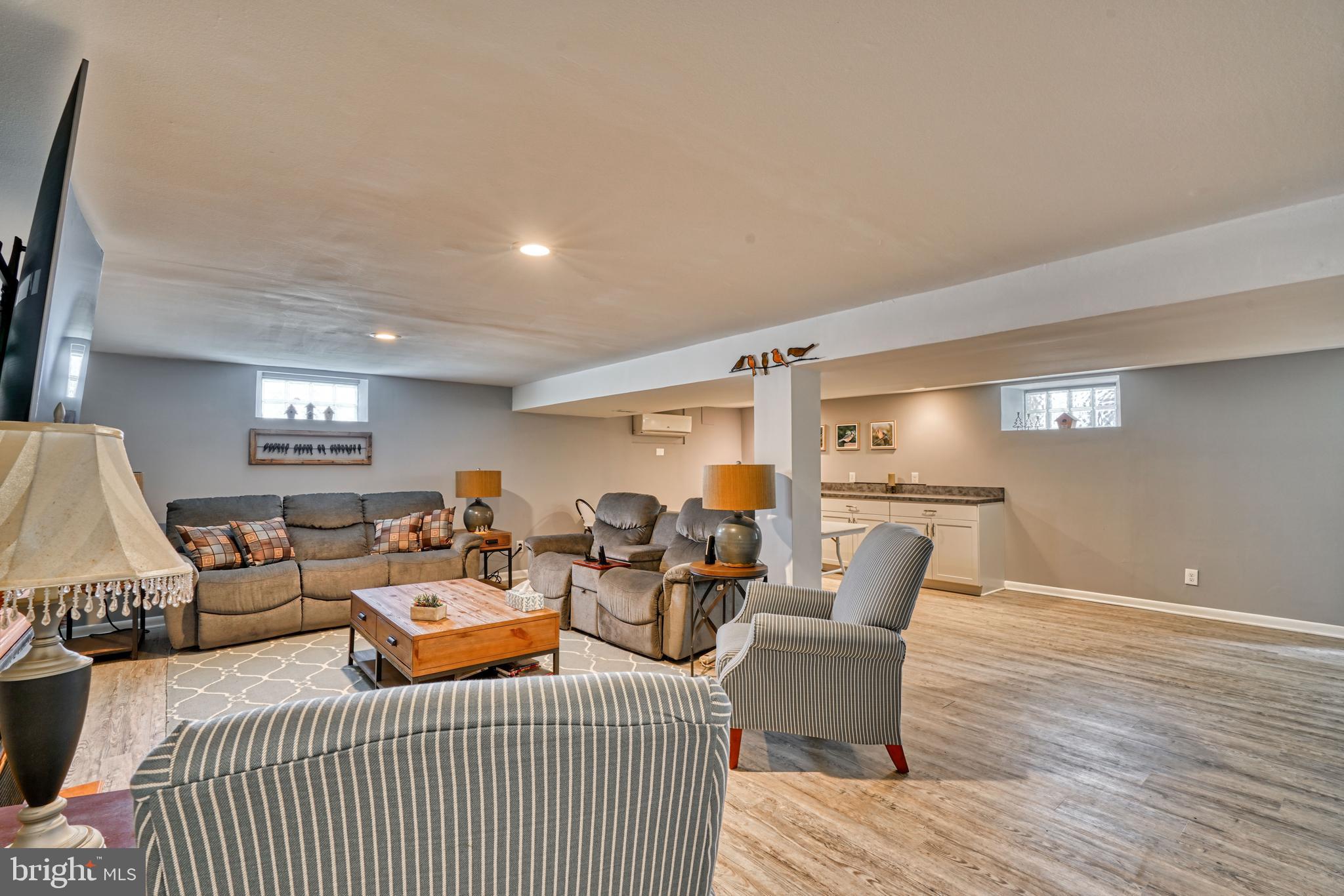 HARWOOD MANOR - Residential