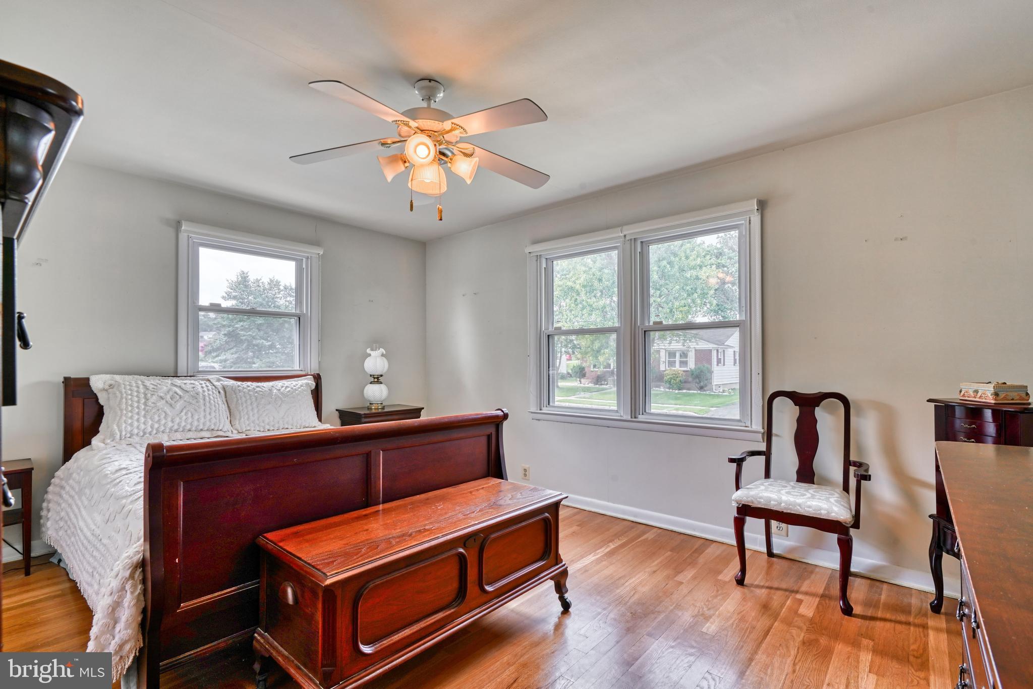 HARWOOD MANOR - Residential