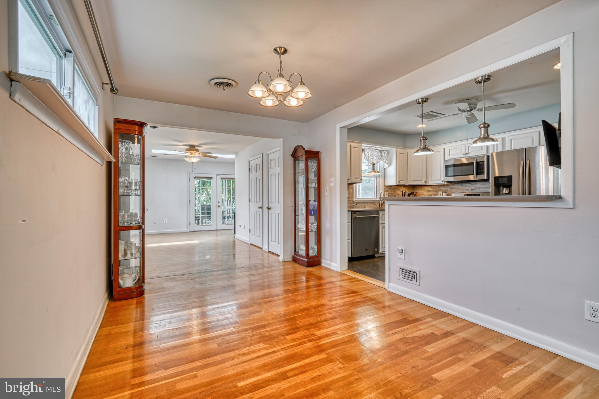 HARWOOD MANOR - Residential