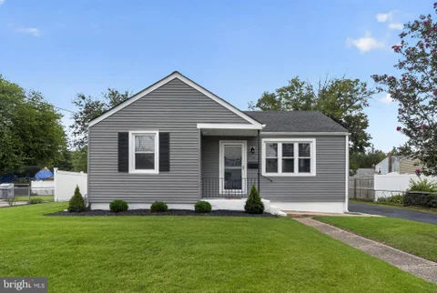MLS: NJCD2123582