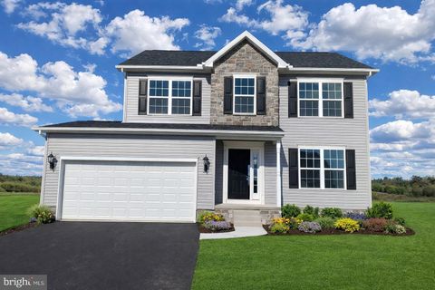 Homes For Sale - 1508 Falcon Lane Ln #252<br/> CHAMBERSBURG, PA 17201