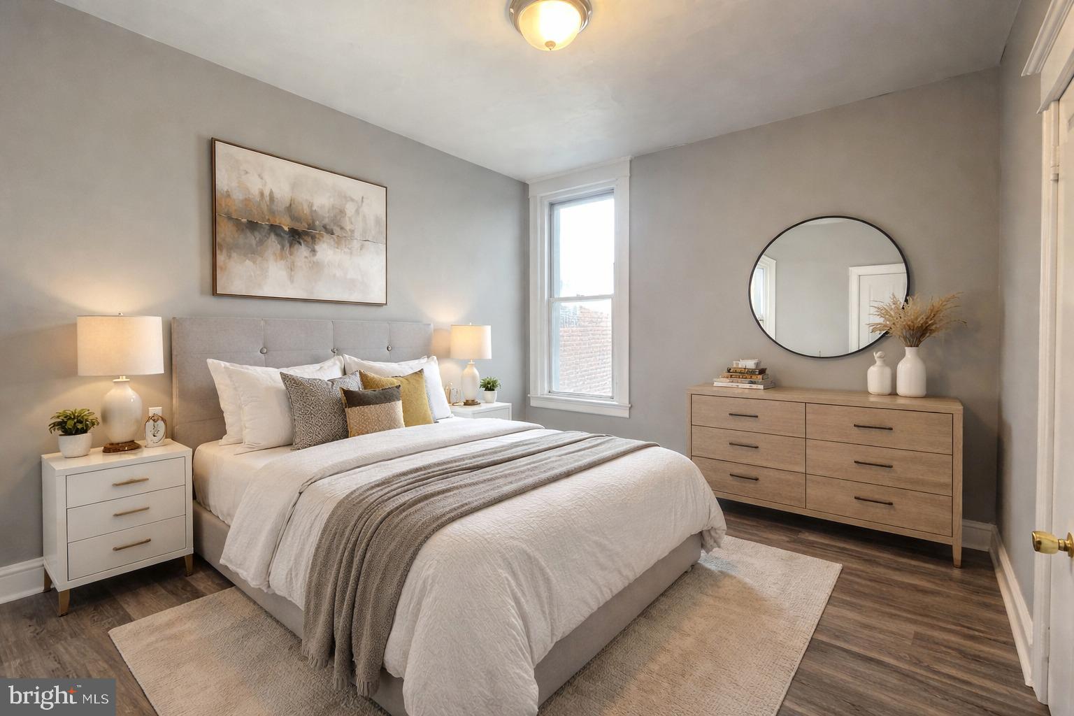 ELMWOOD PARK - Residential