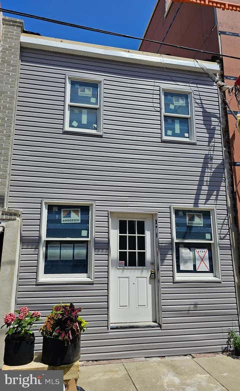 Townhouse For Sale - 1415 S Philip Street<br/> PHILADELPHIA, PA 19147