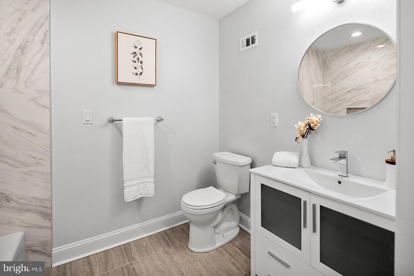 SOCIETY HILL - Residential