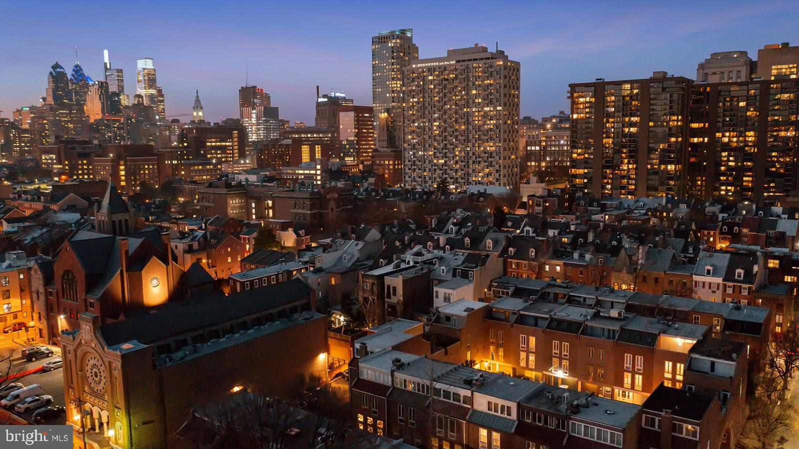 SOCIETY HILL - Residential