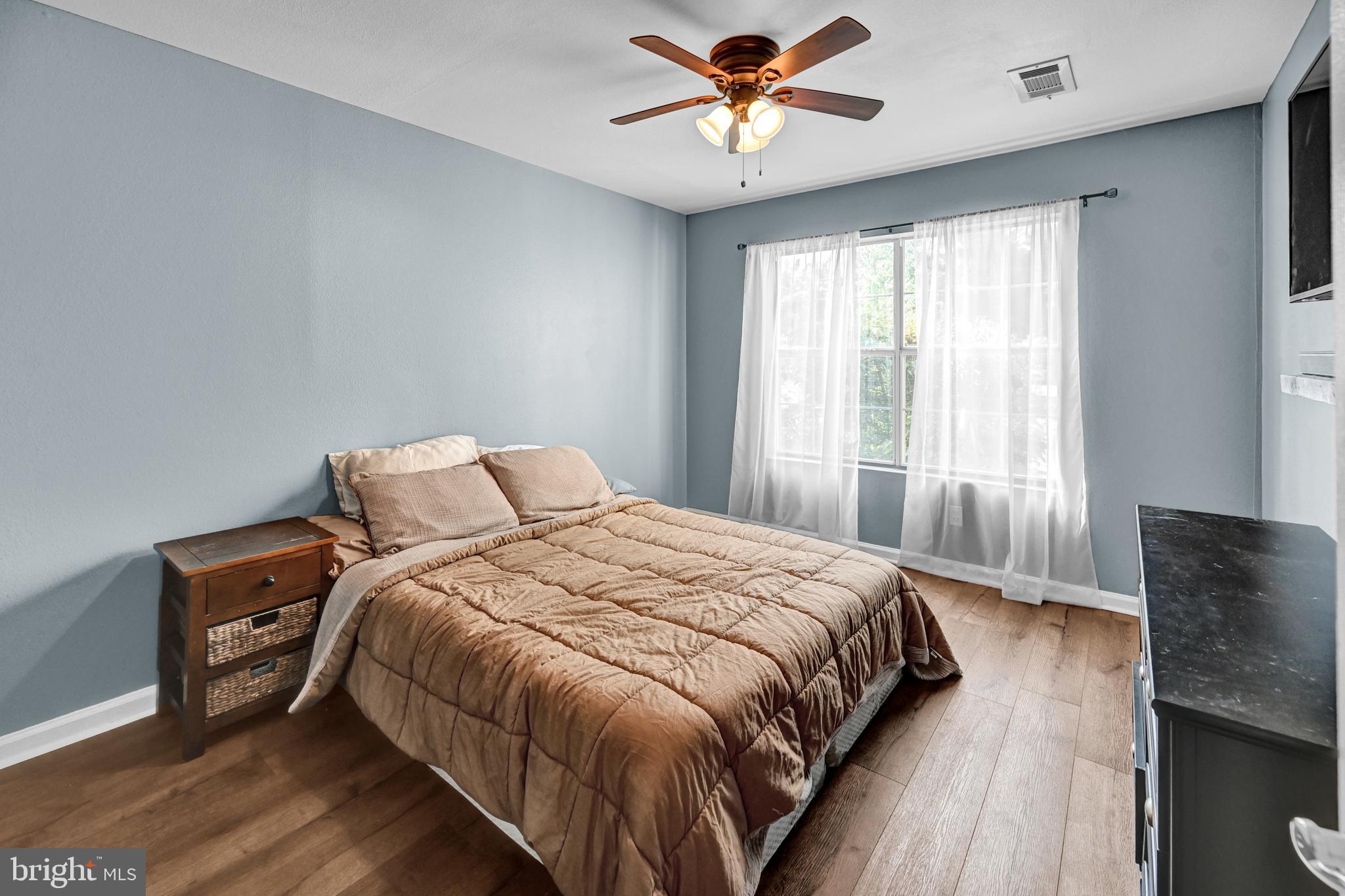 ENGLISH COUNTRY MANOR - Residential