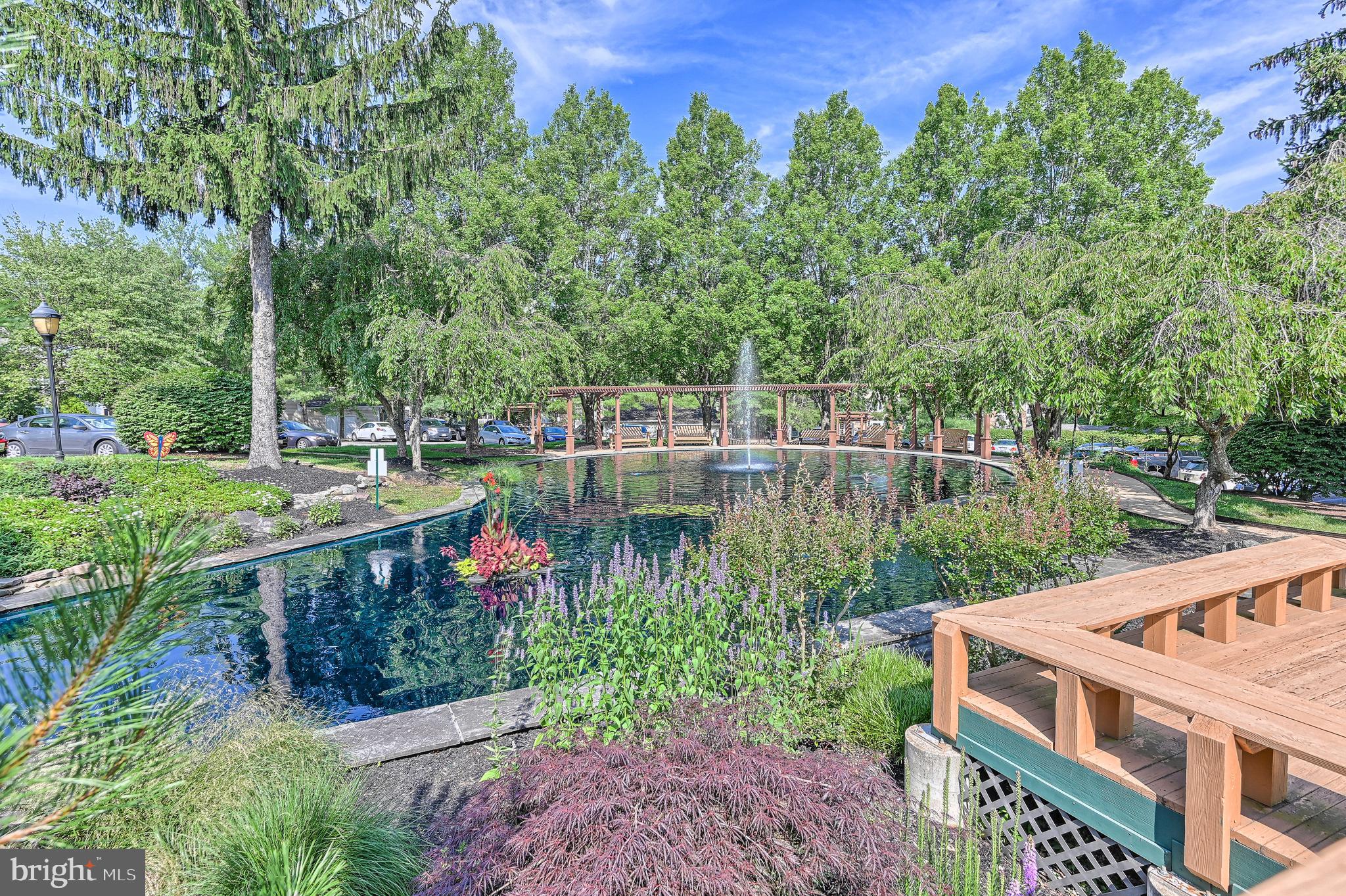 ENGLISH COUNTRY MANOR - Residential