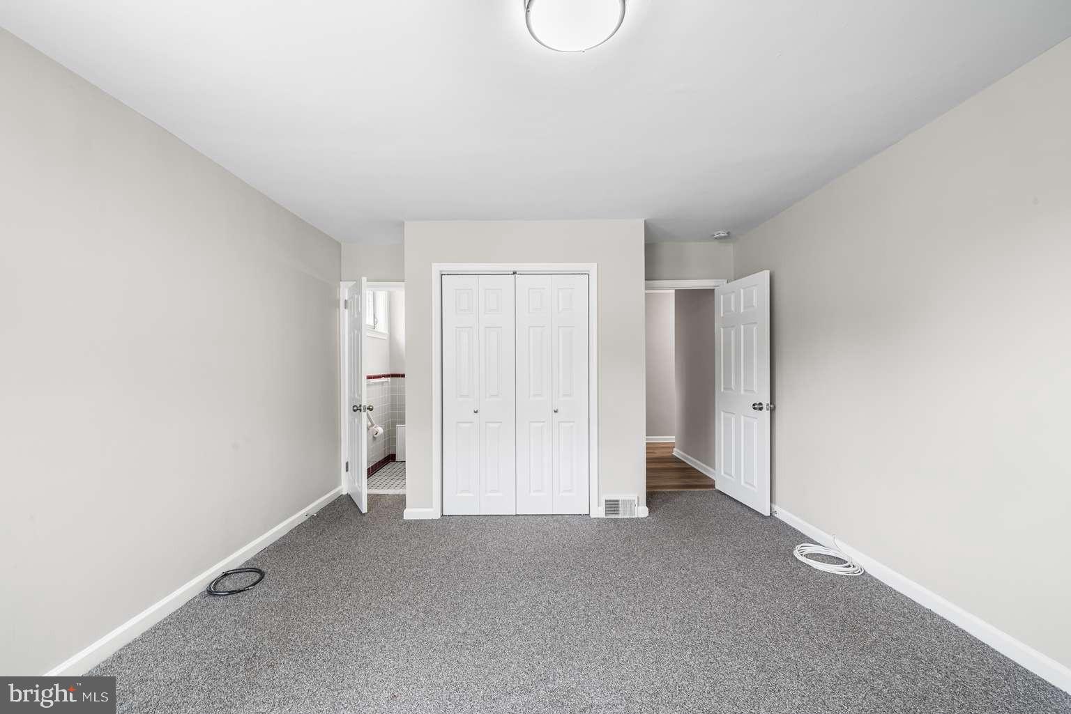 LEXINGTON PARK - Residential