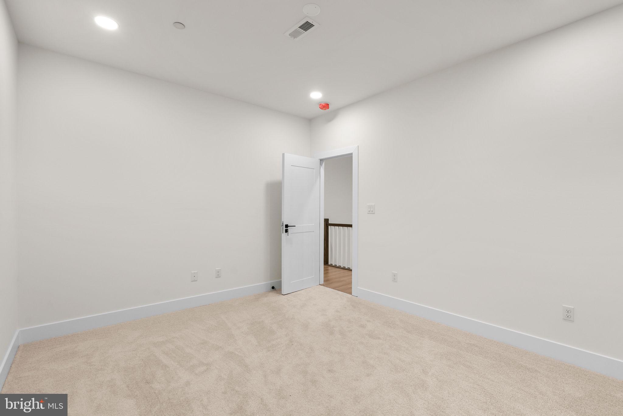 LAKELAND REVISED - Residential