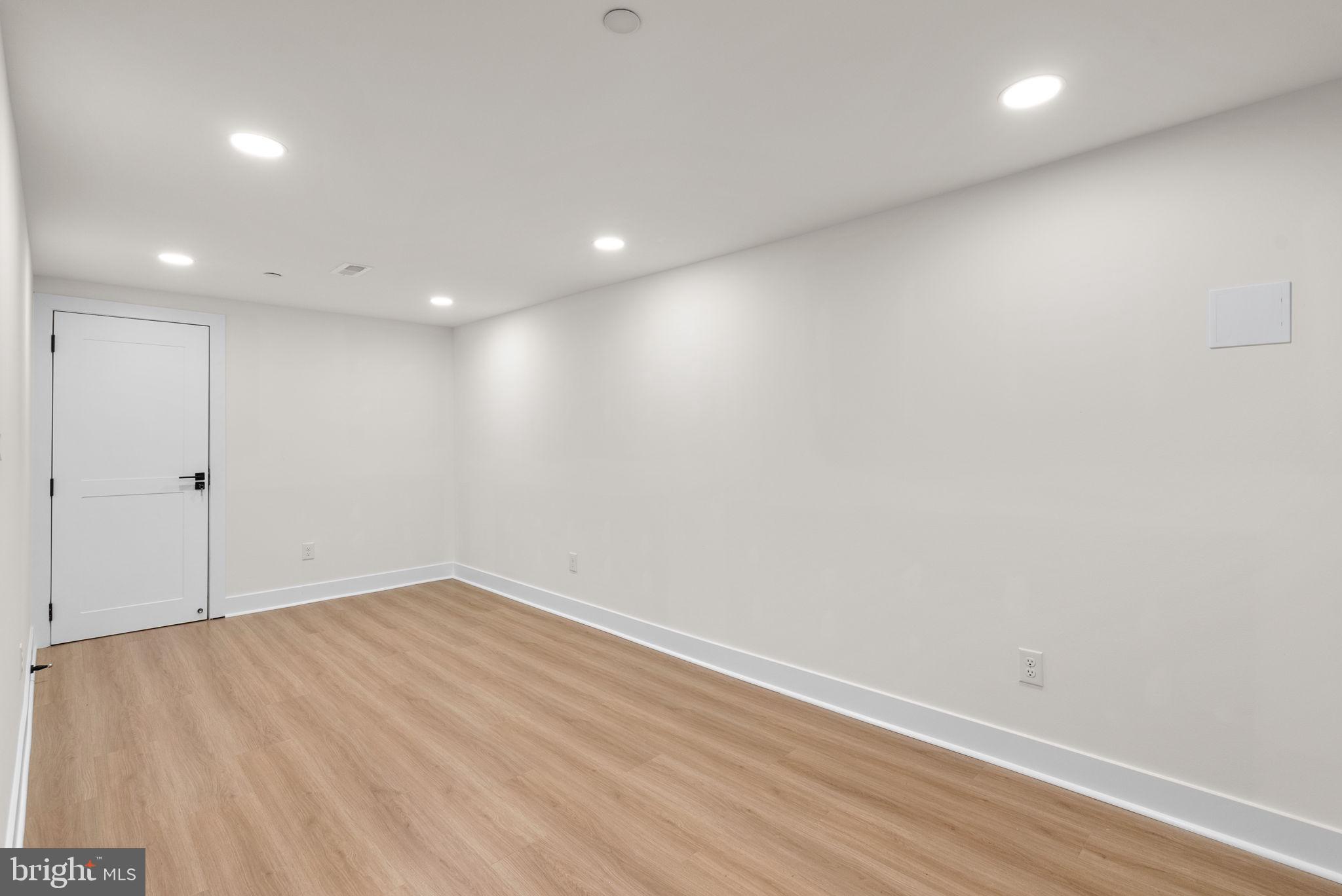 LAKELAND REVISED - Residential