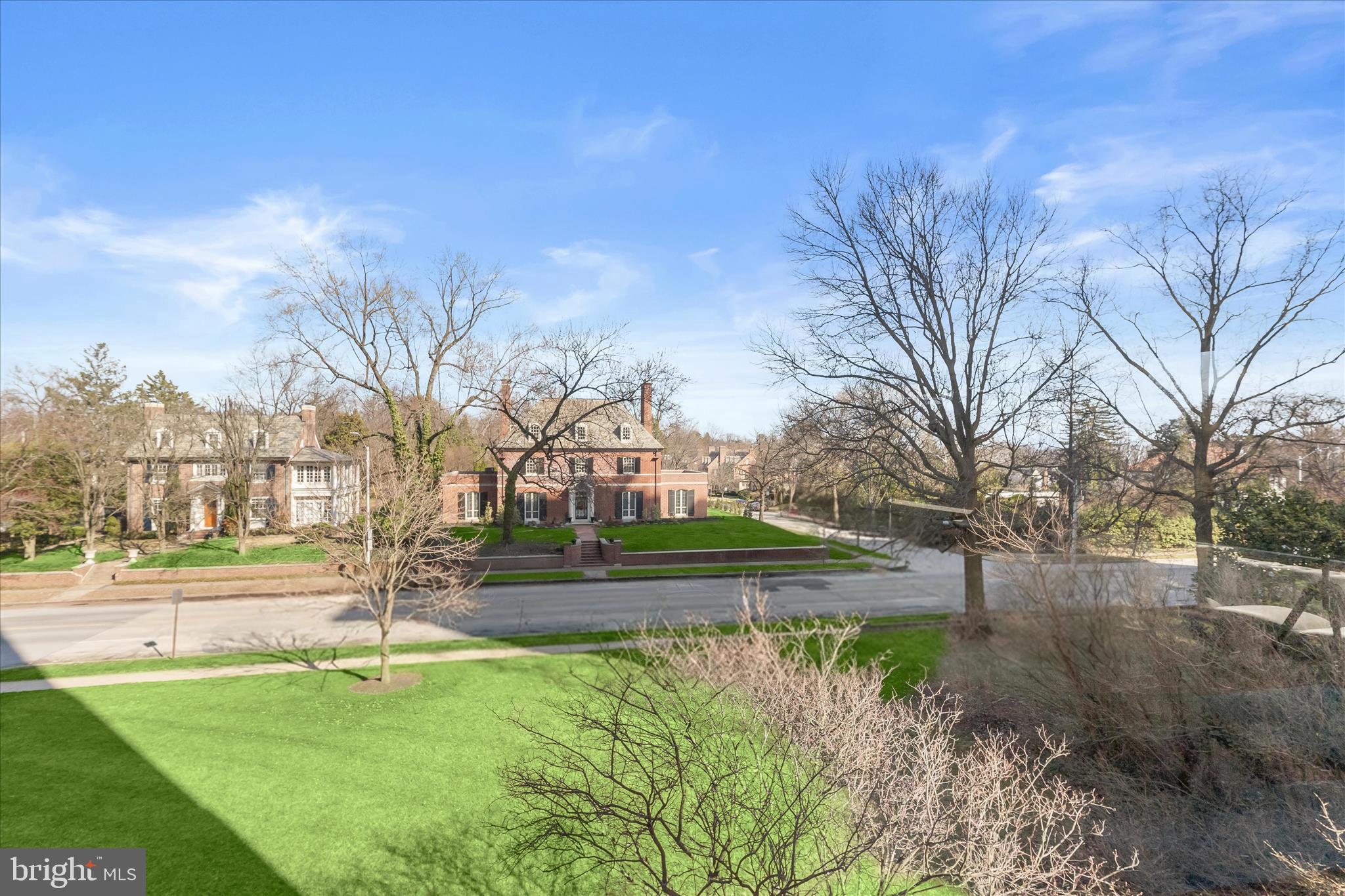 HIGHFIELD HOUSE CONDOMINIUM - Residential