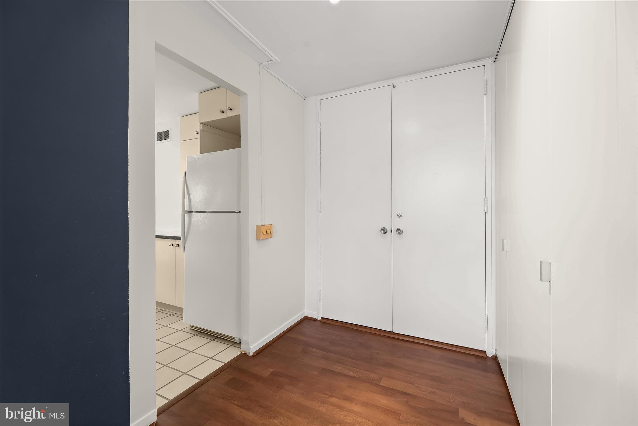 HIGHFIELD HOUSE CONDOMINIUM - Residential