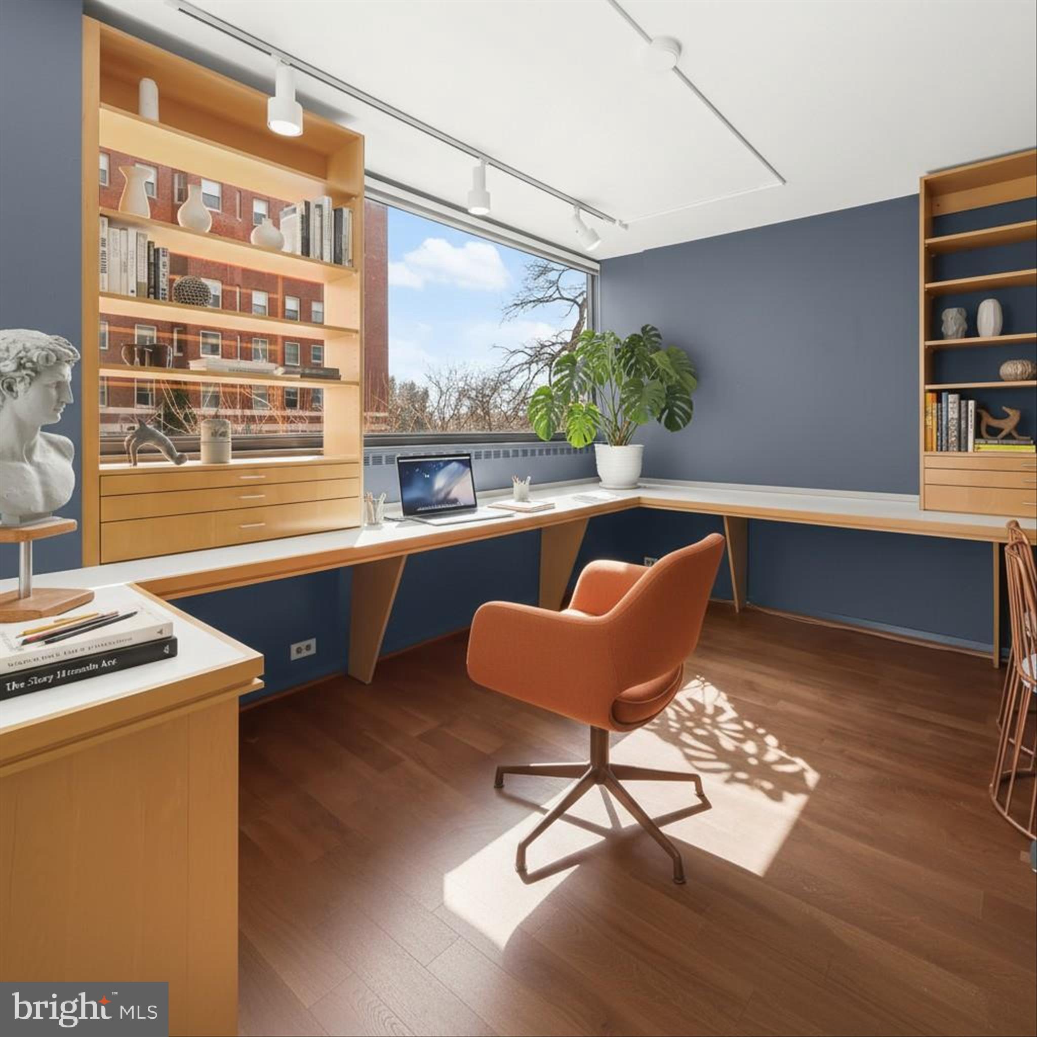 HIGHFIELD HOUSE CONDOMINIUM - Residential