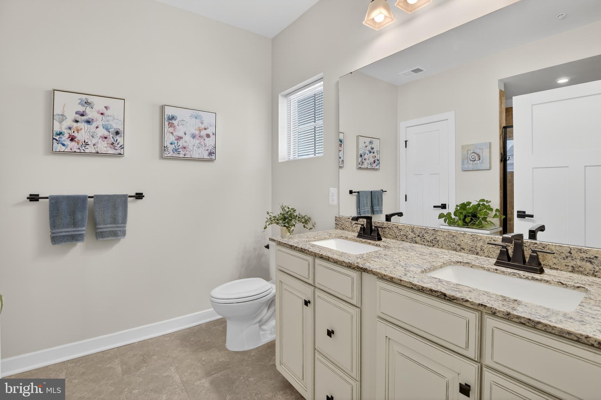 LINGANORE GARDEN CONDOMINIUMS - Residential