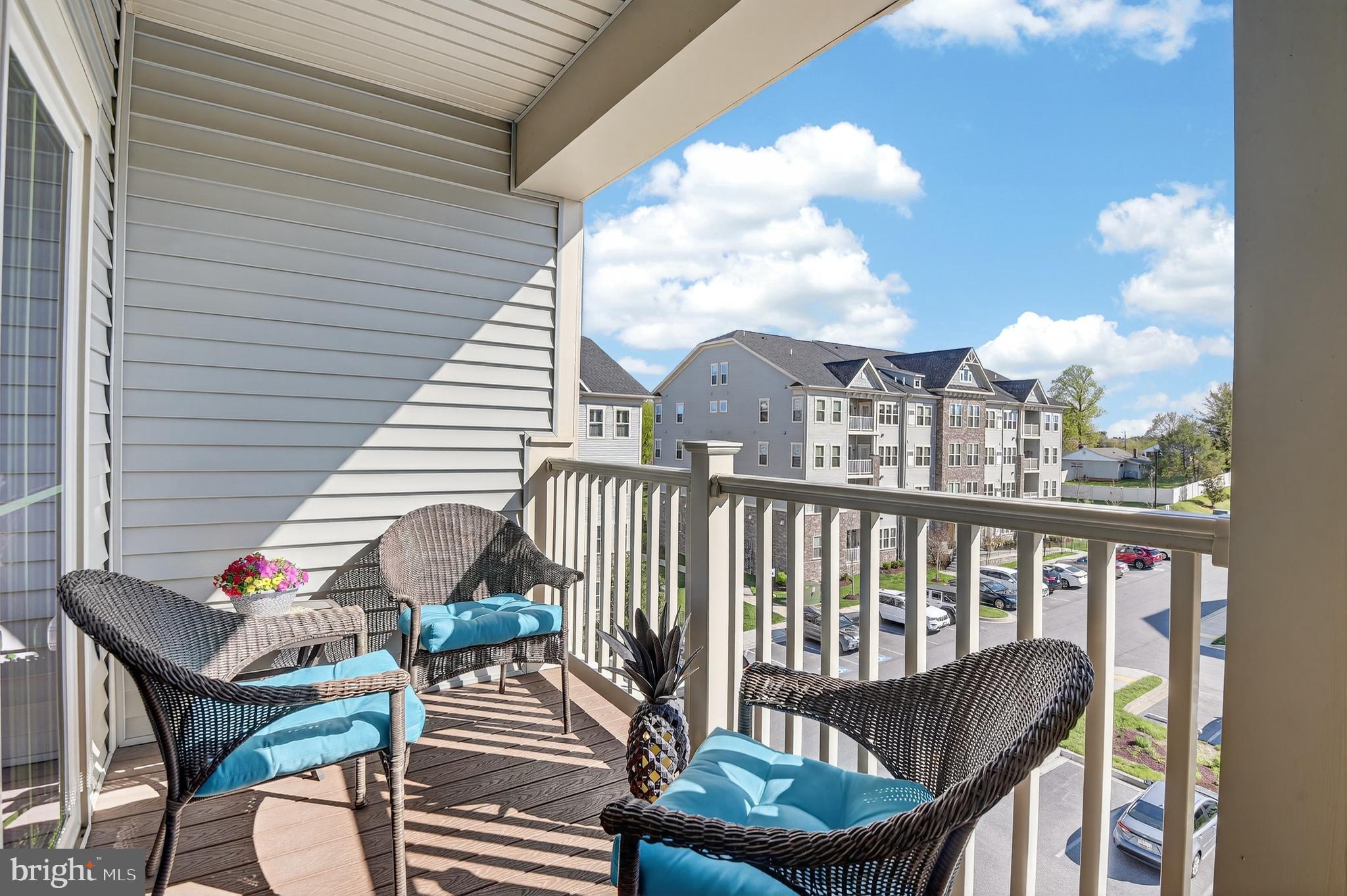 LINGANORE GARDEN CONDOMINIUMS - Residential