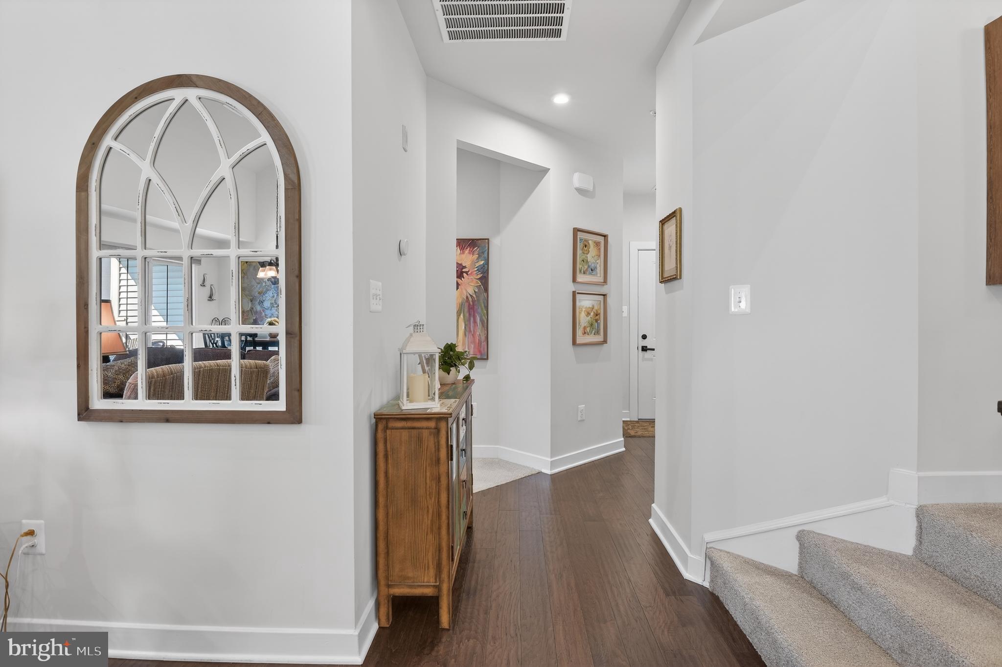 LINGANORE GARDEN CONDOMINIUMS - Residential