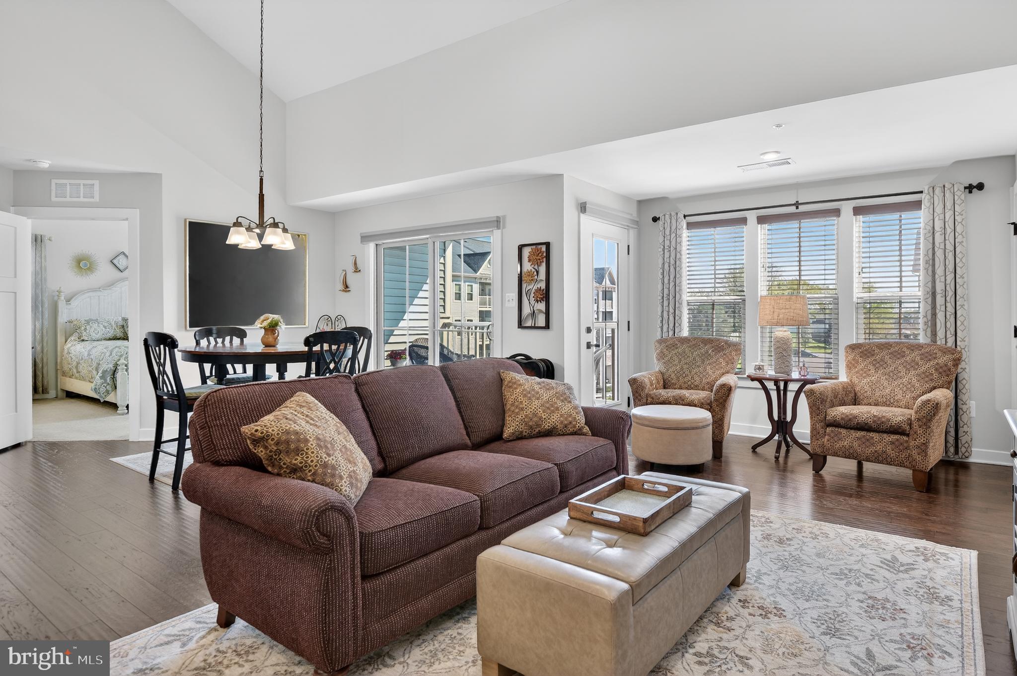 LINGANORE GARDEN CONDOMINIUMS - Residential