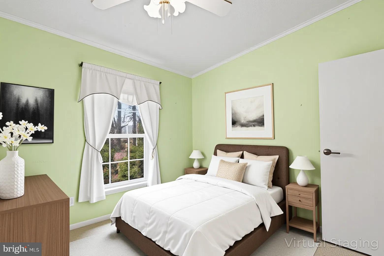 CAPTAIN'S COVE - Residential