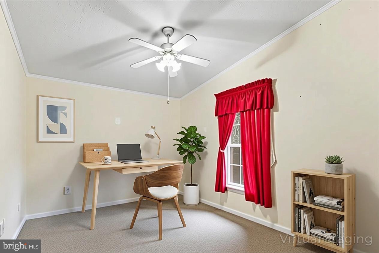 CAPTAIN'S COVE - Residential