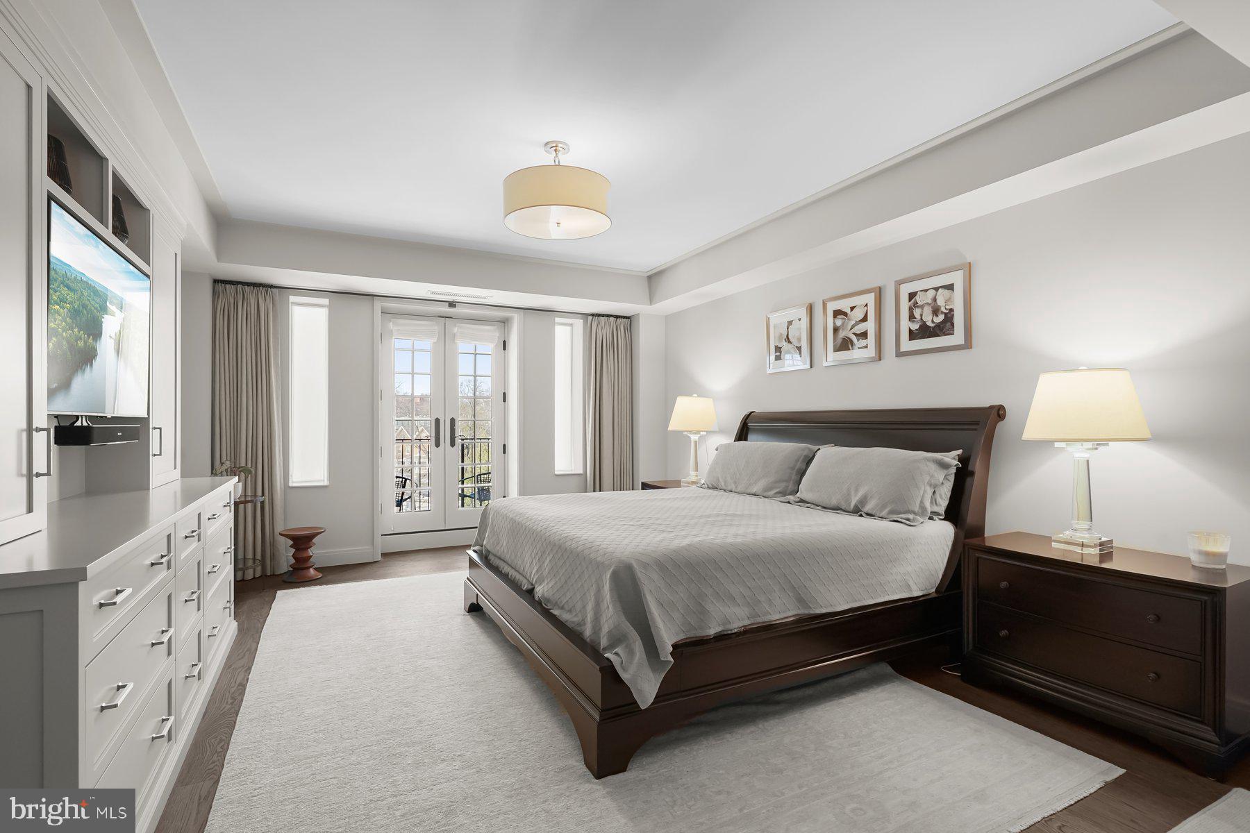 WARDMAN TOWER - Residential