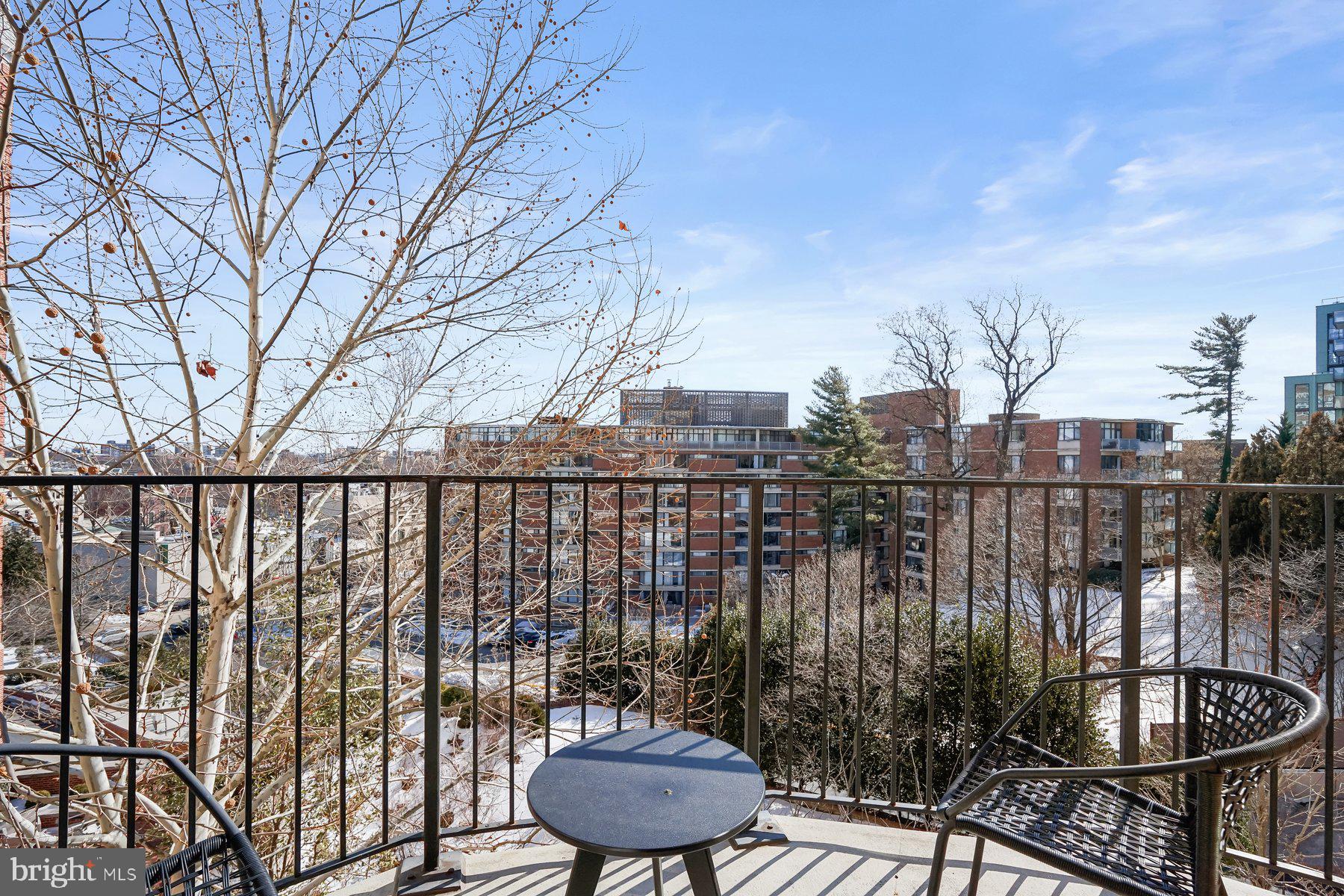 WARDMAN TOWER - Residential