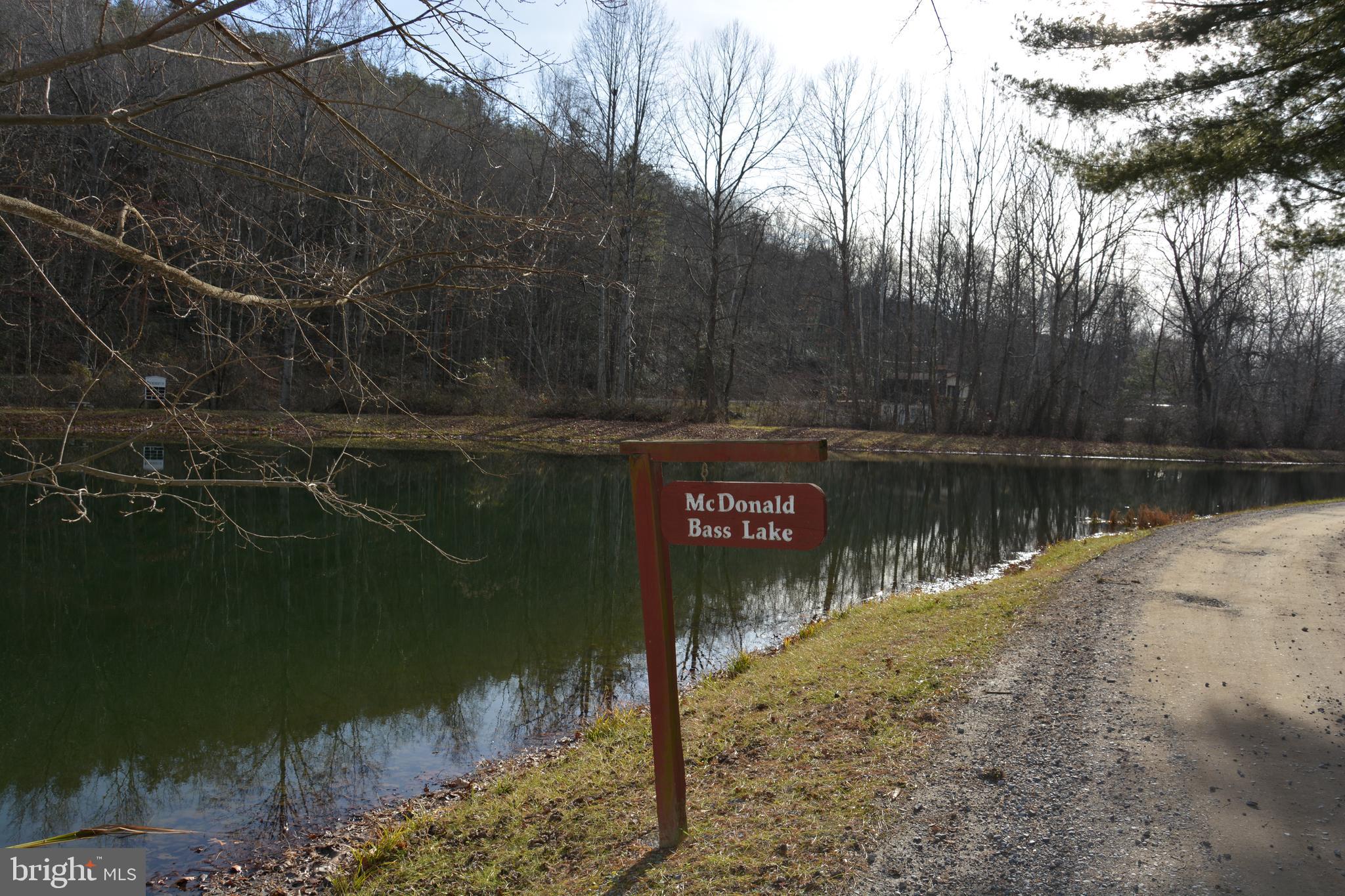 RITTERS HIDDEN VALLEY - Land