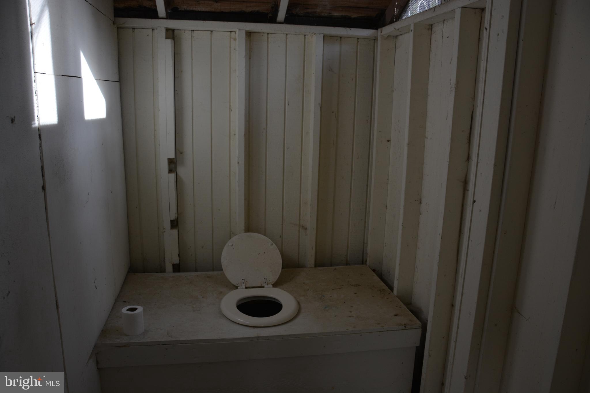 RITTERS HIDDEN VALLEY - Land