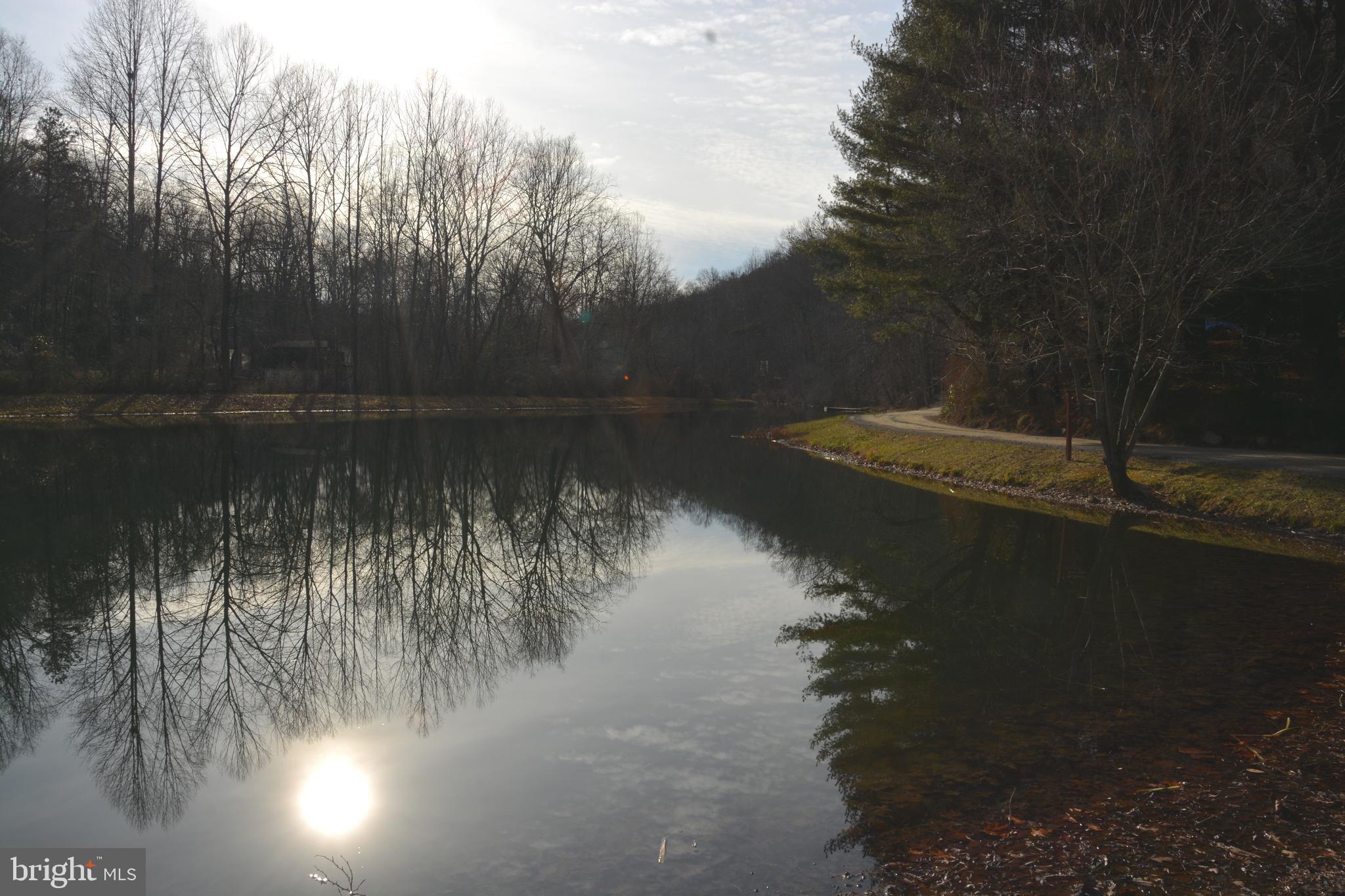 RITTERS HIDDEN VALLEY - Land