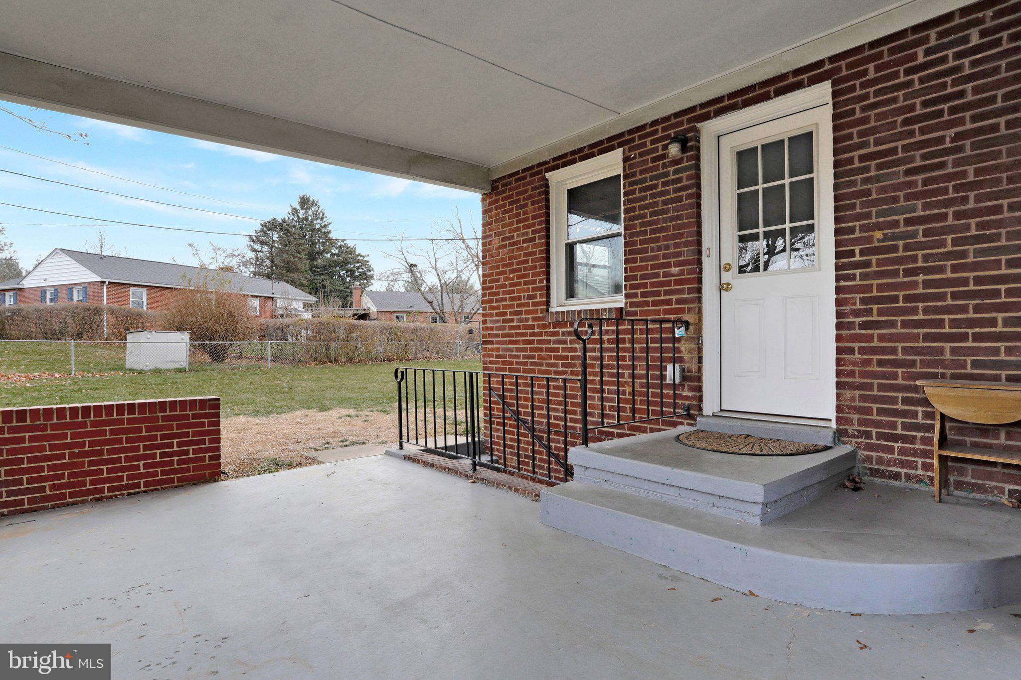 MONOCACY VILLAGE - Residential Lease