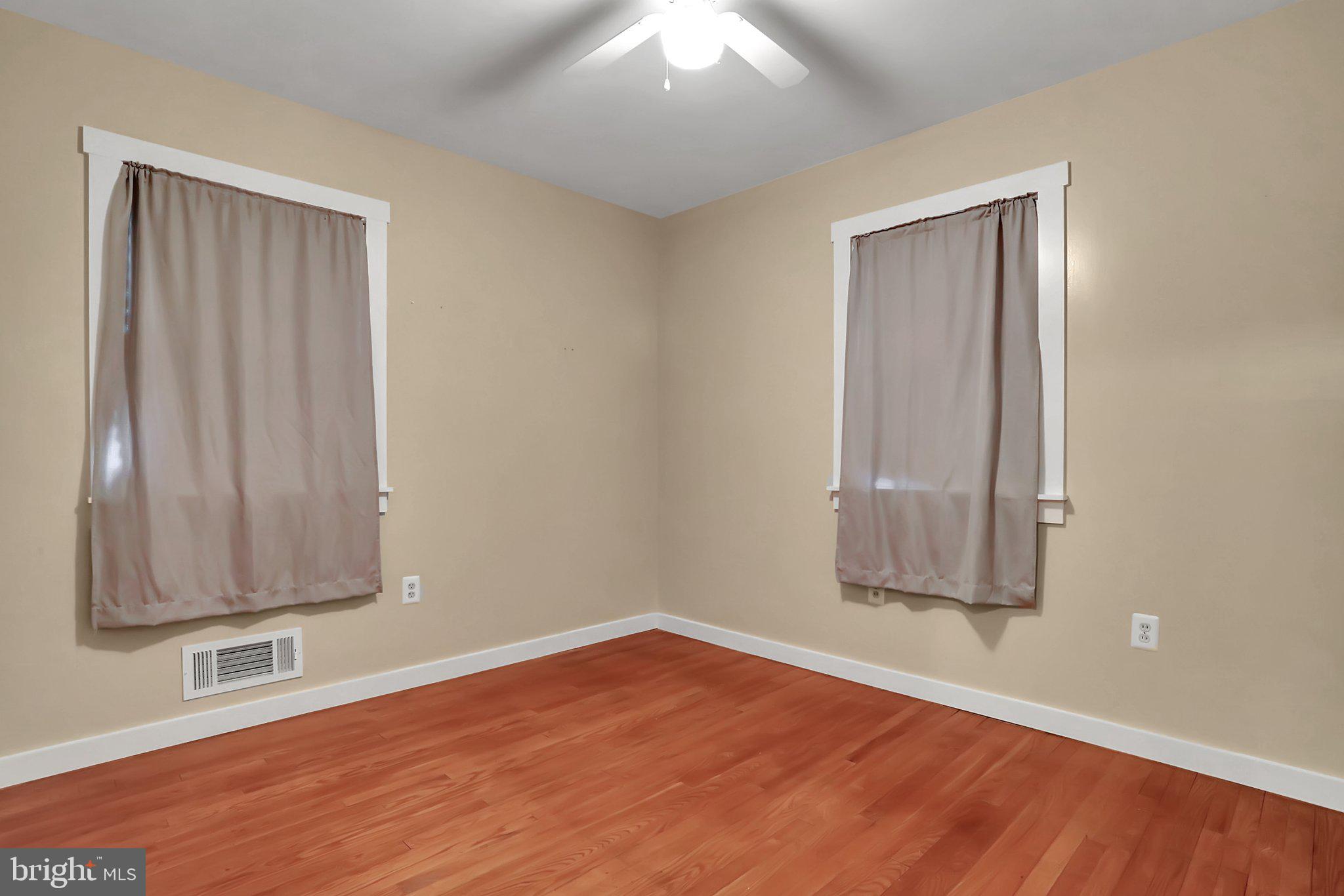 MONOCACY VILLAGE - Residential Lease