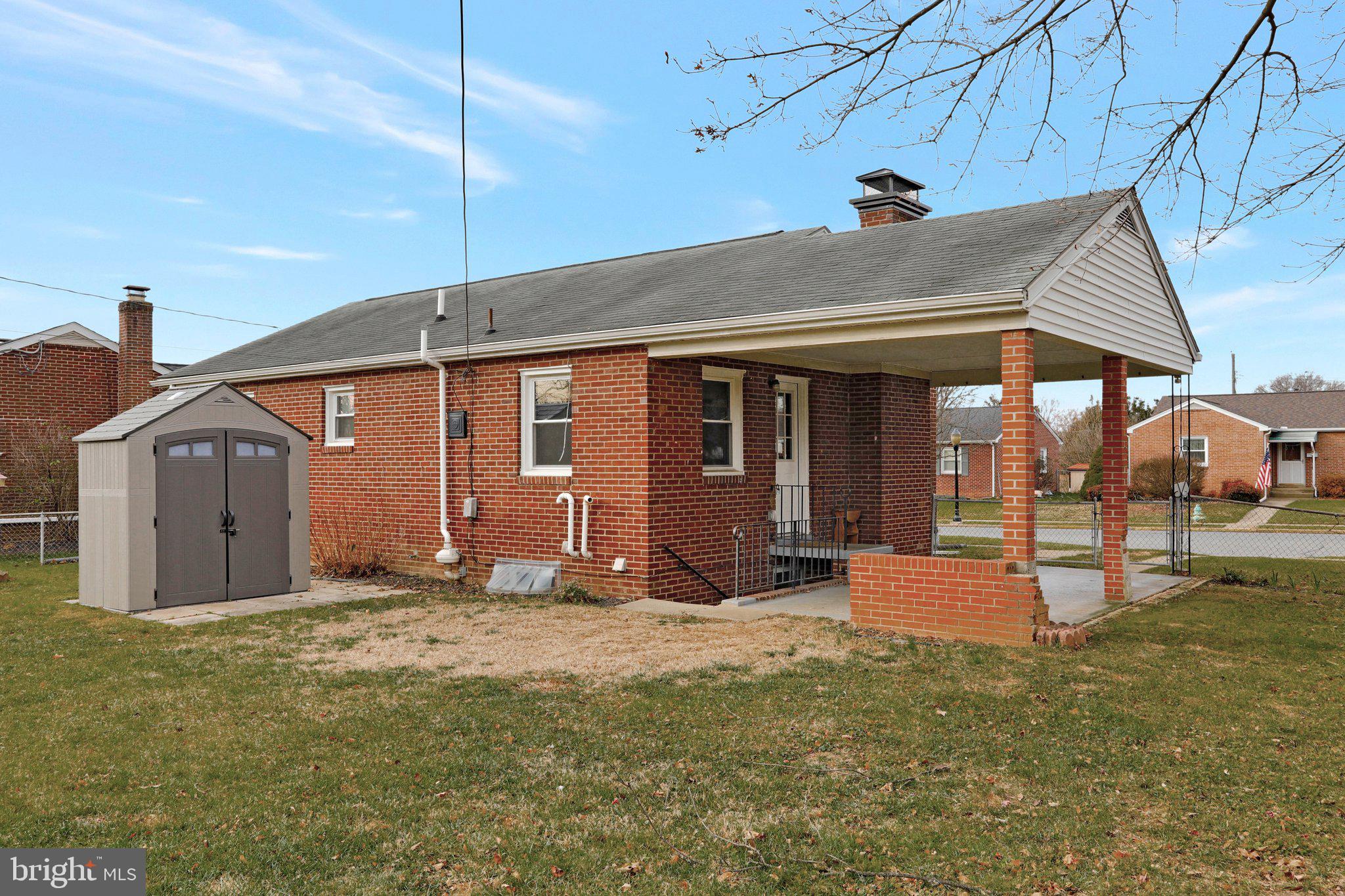 MONOCACY VILLAGE - Residential Lease