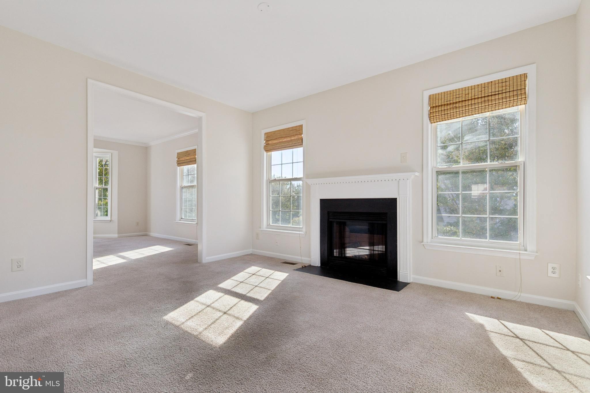 POTOMAC COVE - Residential Lease