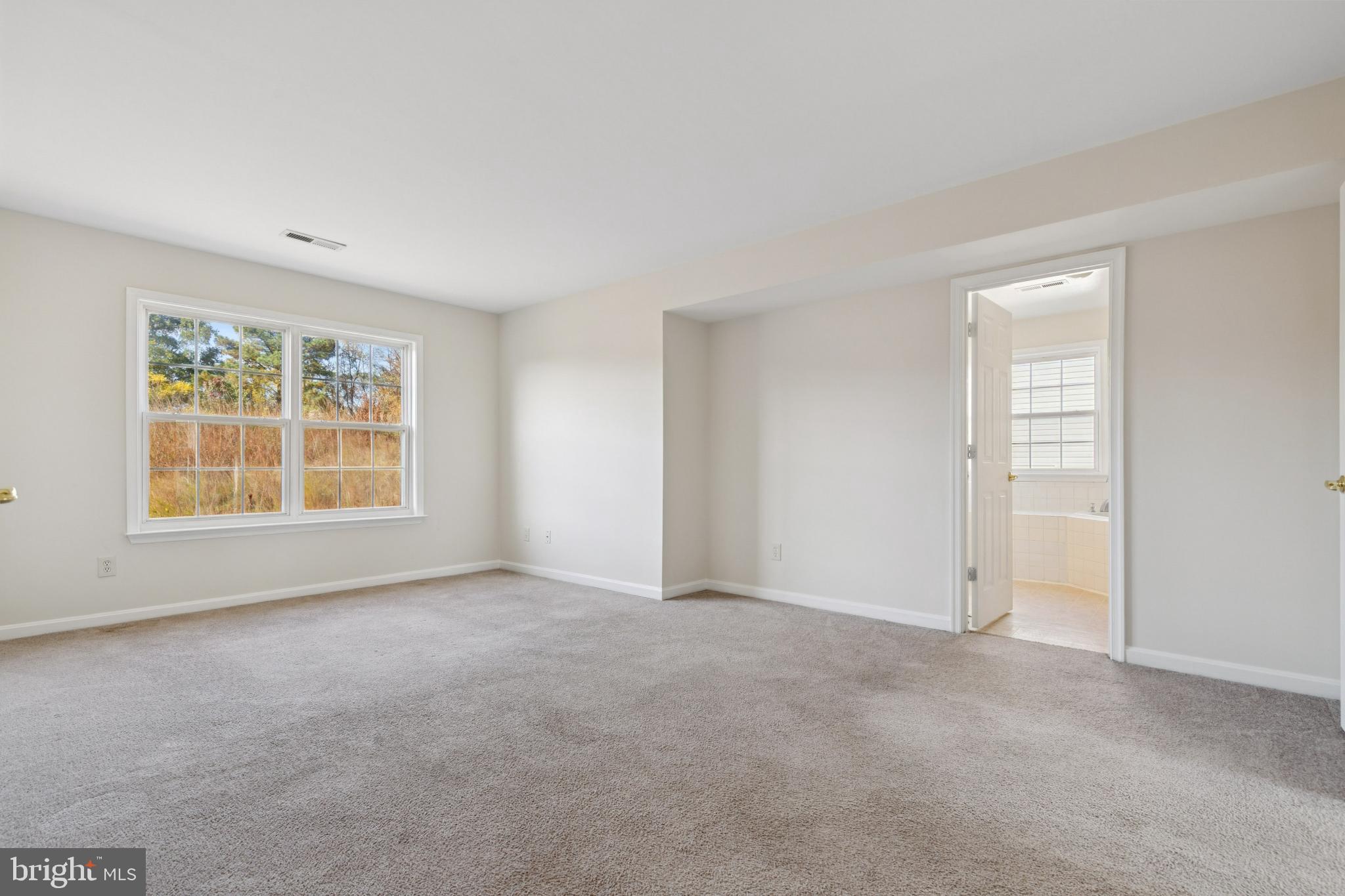 POTOMAC COVE - Residential Lease