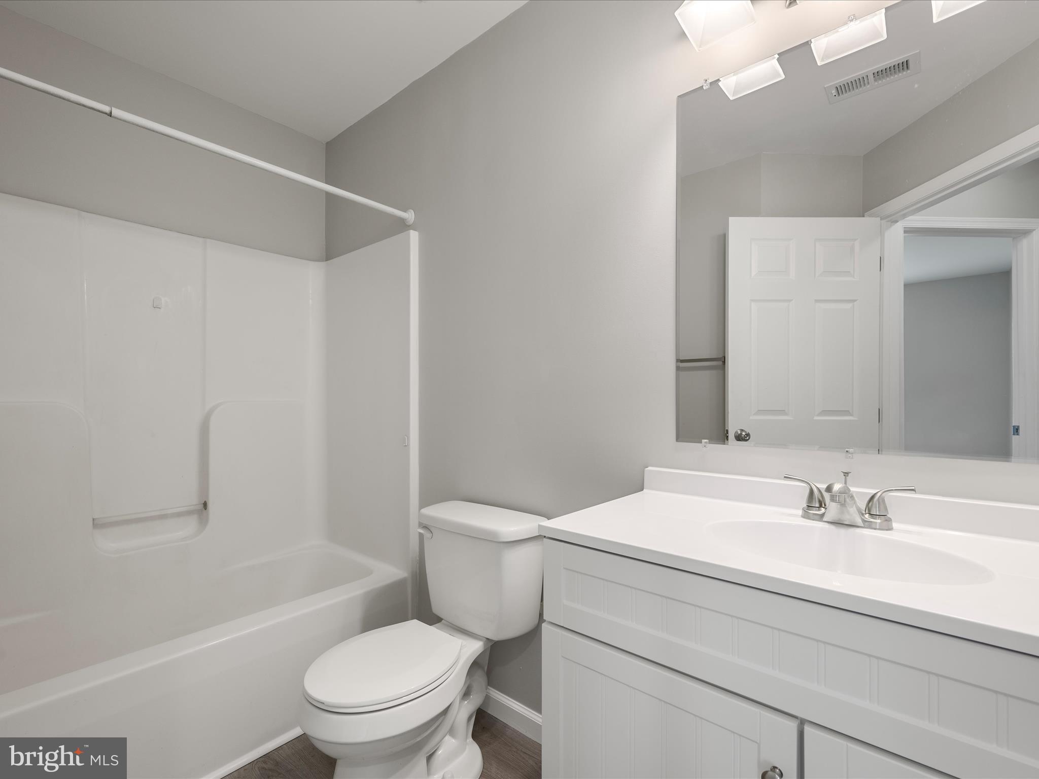 PRENTISS POINT - Residential