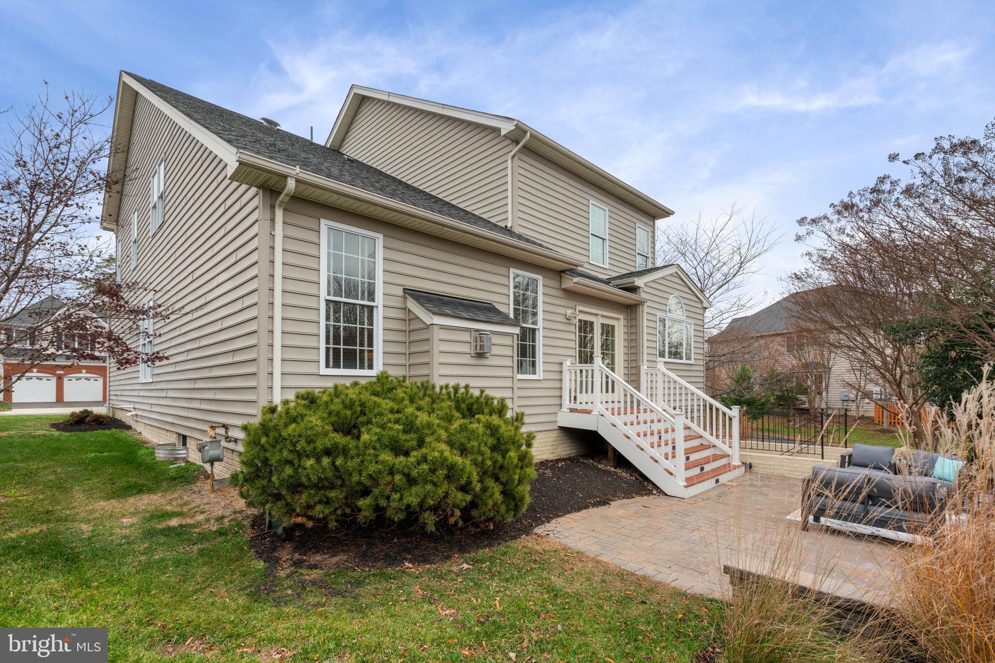 SOUTH RIDING - Residential