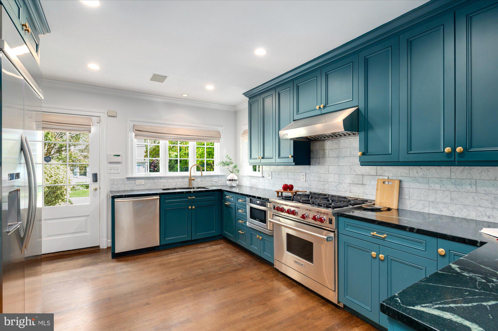 WESTMORELAND HILLS - Residential