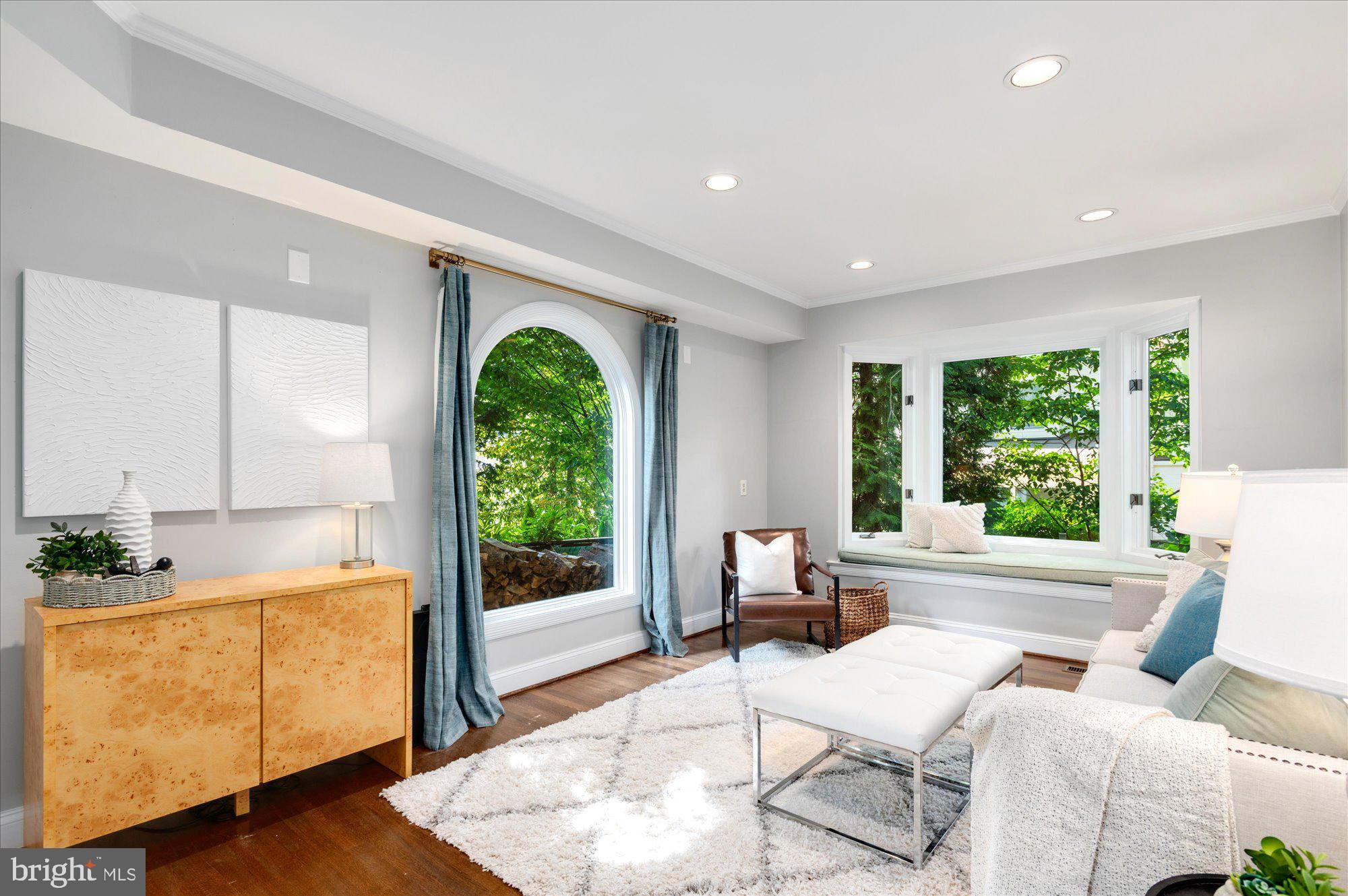 WESTMORELAND HILLS - Residential