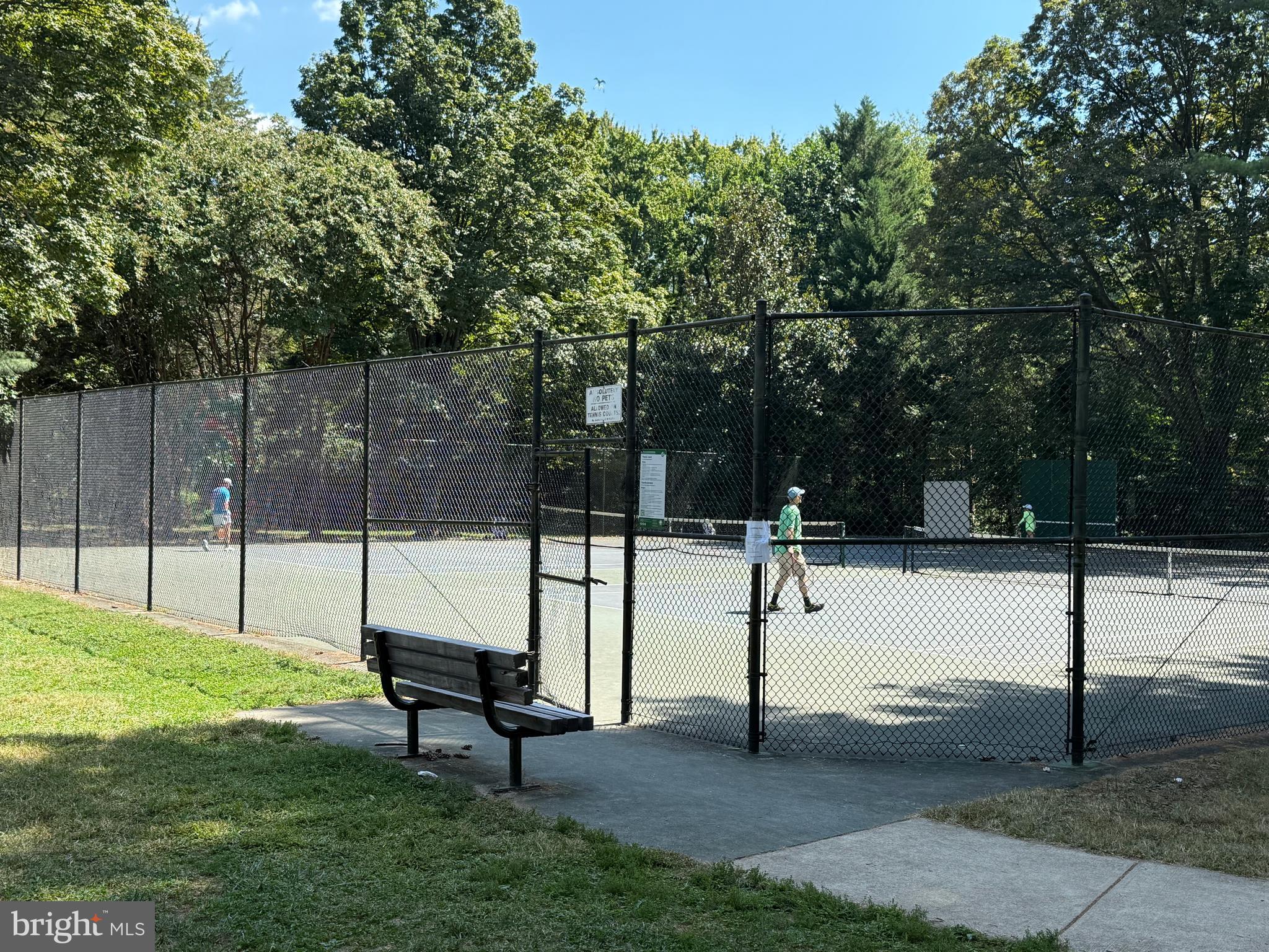 WESTMORELAND HILLS - Residential