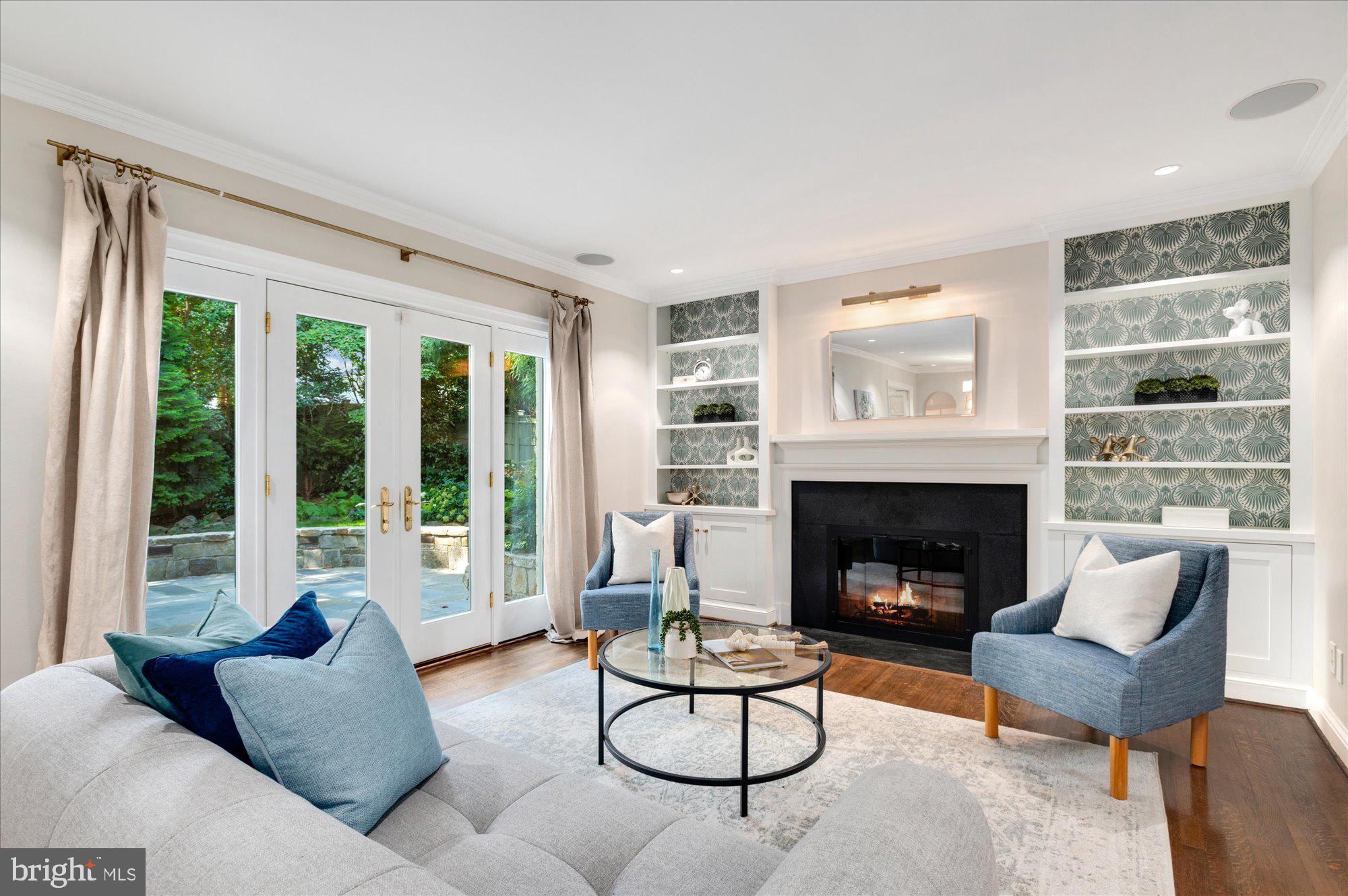 WESTMORELAND HILLS - Residential