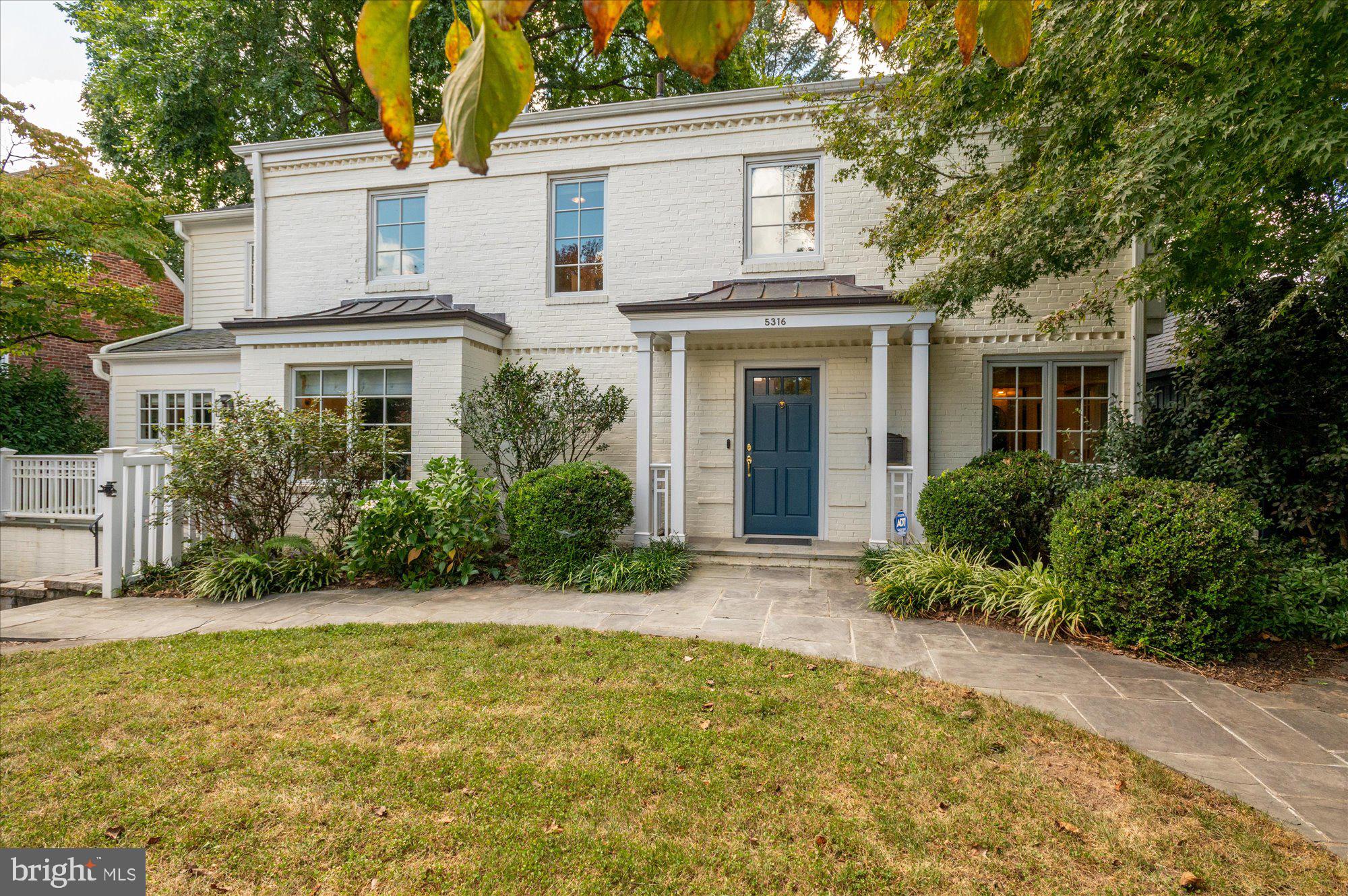 WESTMORELAND HILLS - Residential