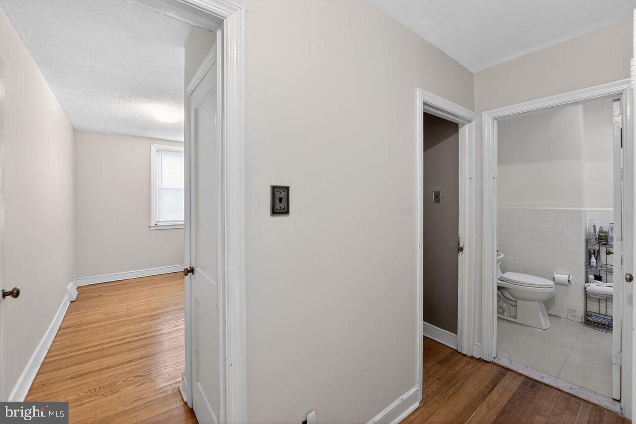 OXFORD CIRCLE - Residential