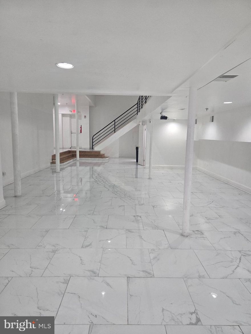 Unique Event Venue Space Available for Sub-Lease – $3,500/Month
This stunning event venue is truly one-of-a-kind! Boasting a clean, elegant aesthetic with white-washed walls, floors, ceilings, and railings, the space offers an airy and refined atmosphere. A charming second-floor balcony overlooks the main space, creating a sophisticated ambiance perfect for private events, pop-ups, or creative gatherings.
With a capacity of up to 116 guests, this venue is located on a prominent corner lot with exceptional visibility and high traffic counts—ideal for attracting attention and foot traffic.
BONUS OPPORTUNITY:
In addition to the event space, there's an option to purchase the adjacent sister property—a fully operational, turnkey vegan restaurant. This stylish, vibe-rich space comes complete with a full commercial kitchen, walk-in cooler, three-compartment sink, and all the essentials for providing food service or catering to events held in the venue.
Don’t miss this rare chance to secure a versatile event venue with a built-in food service opportunity right next door.