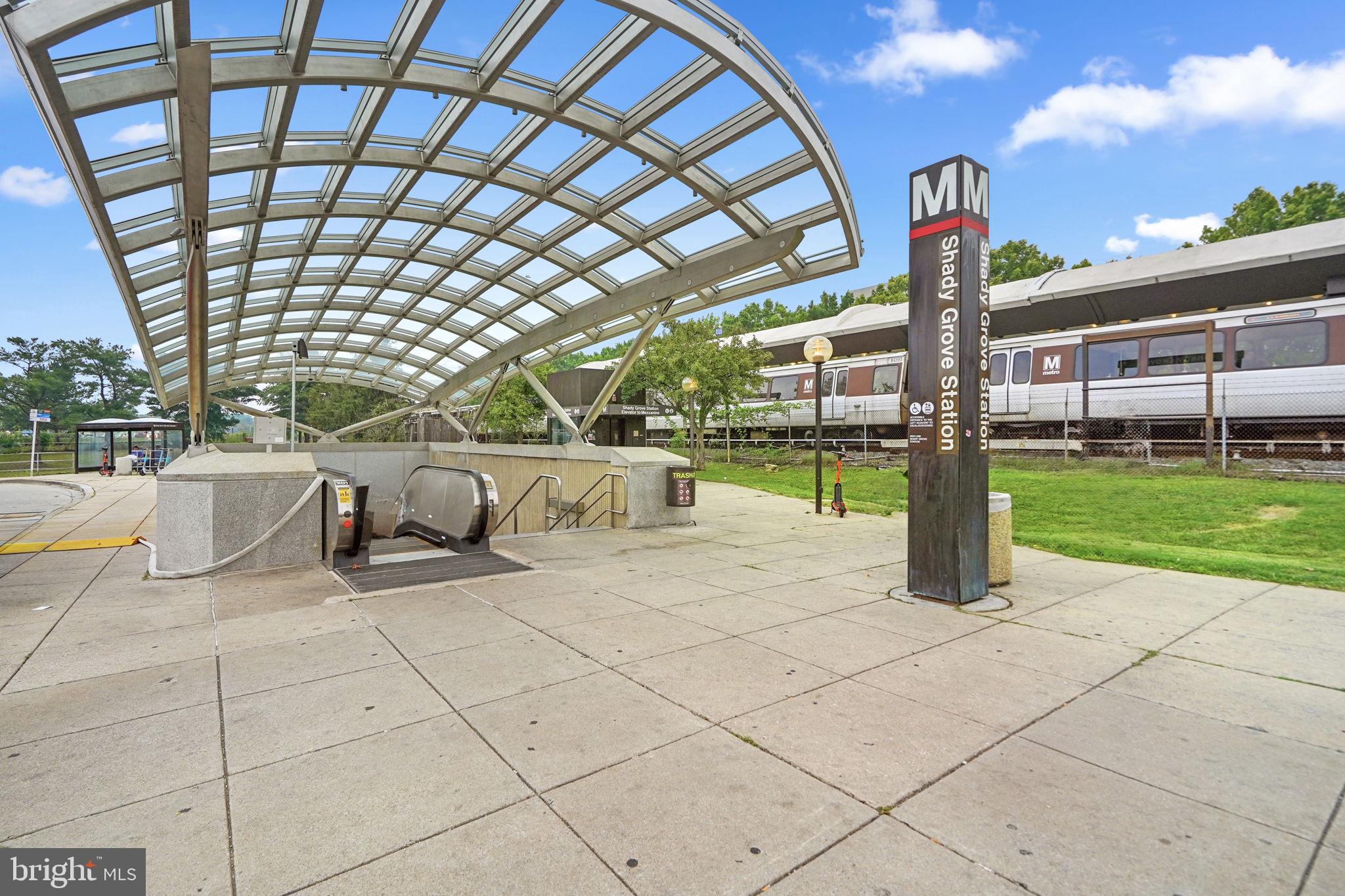 KING FARM - Residential