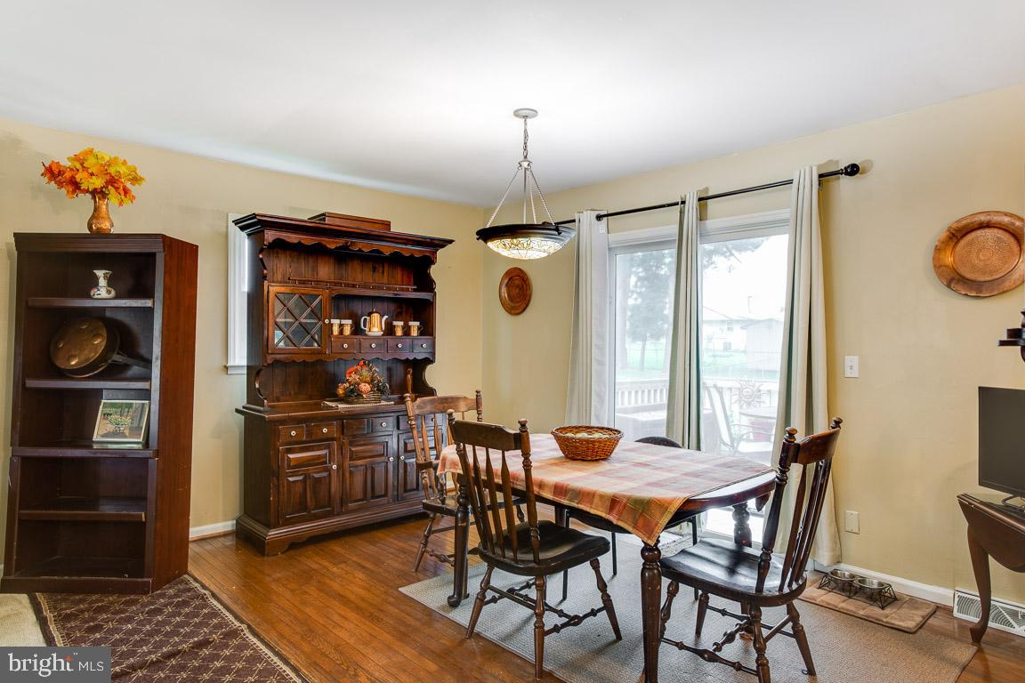 GRAFTON VILLAGE - Residential